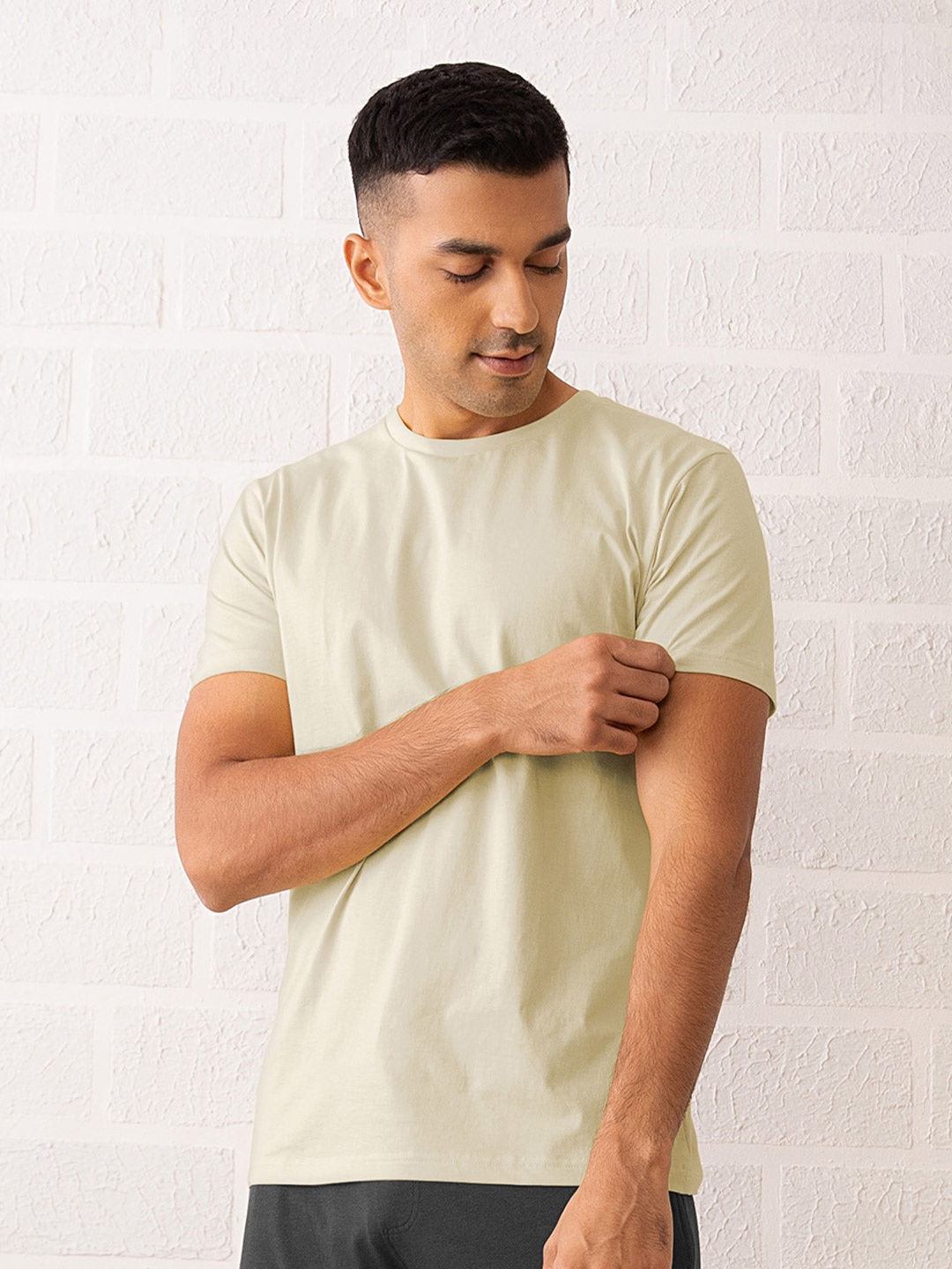 

XYXX Men Iconique Intellicraft Supima Cotton T-Shirts, Off white