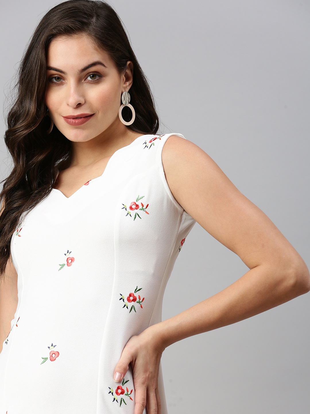 

SHOWOFF White & Red Floral Scuba Sheath Dress