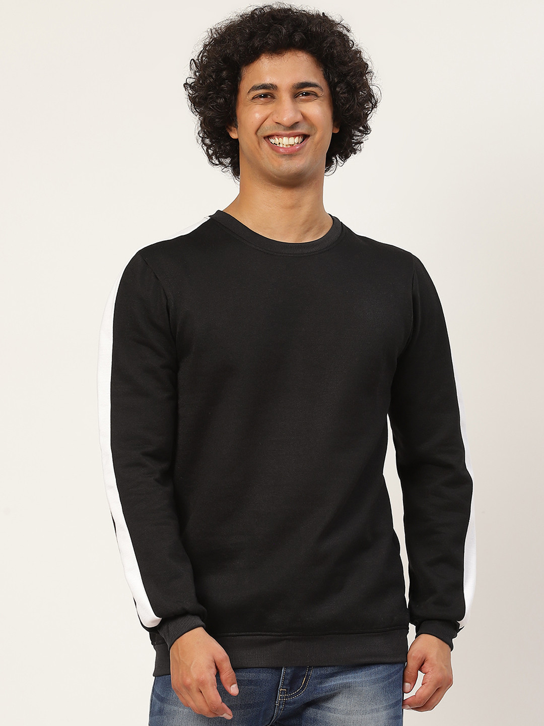 

Kushi Flyer Men Black Full Sleeves Sweatshirt
