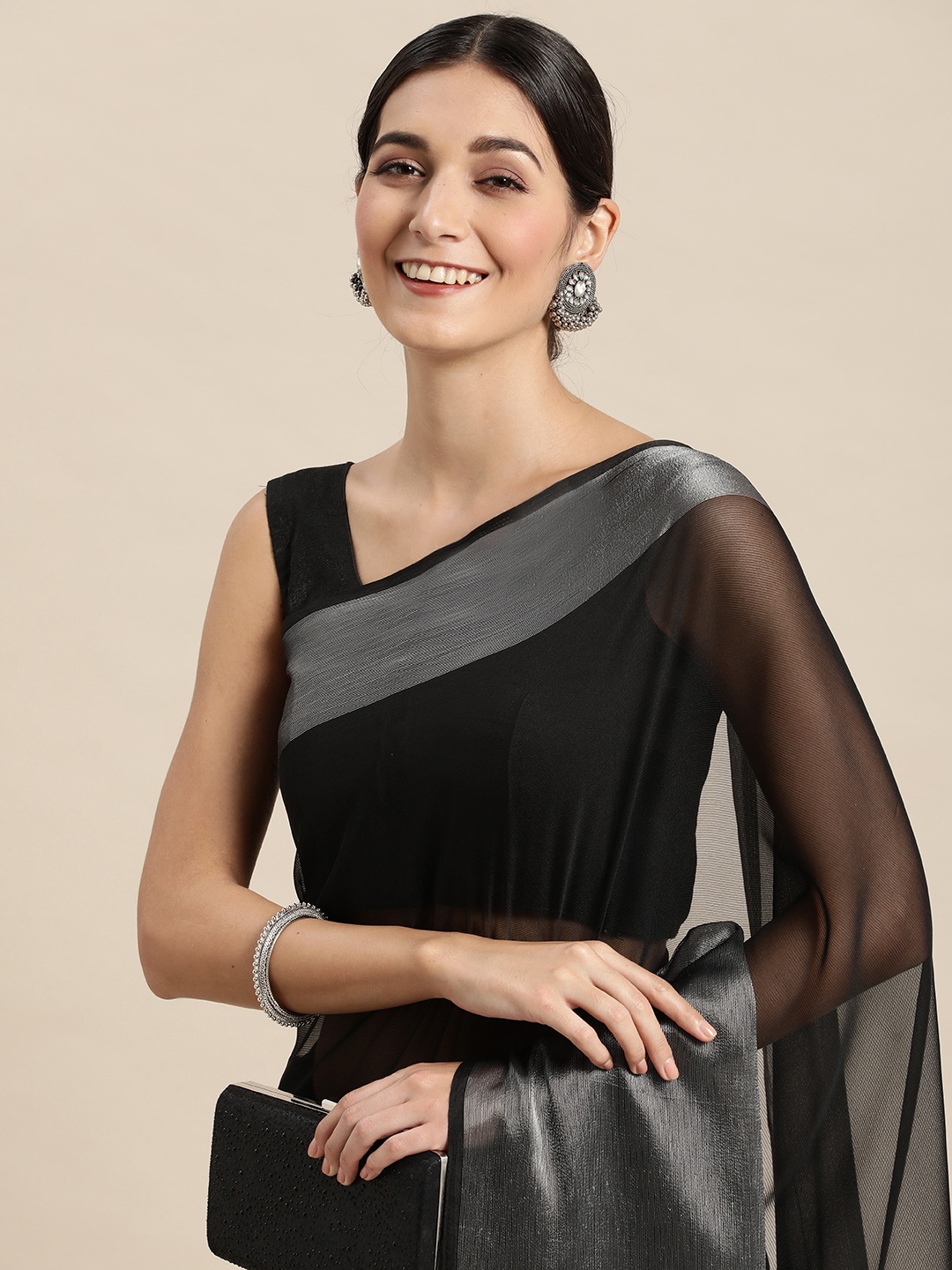

Pothys Black & Silver-Toned Pure Chiffon Saree