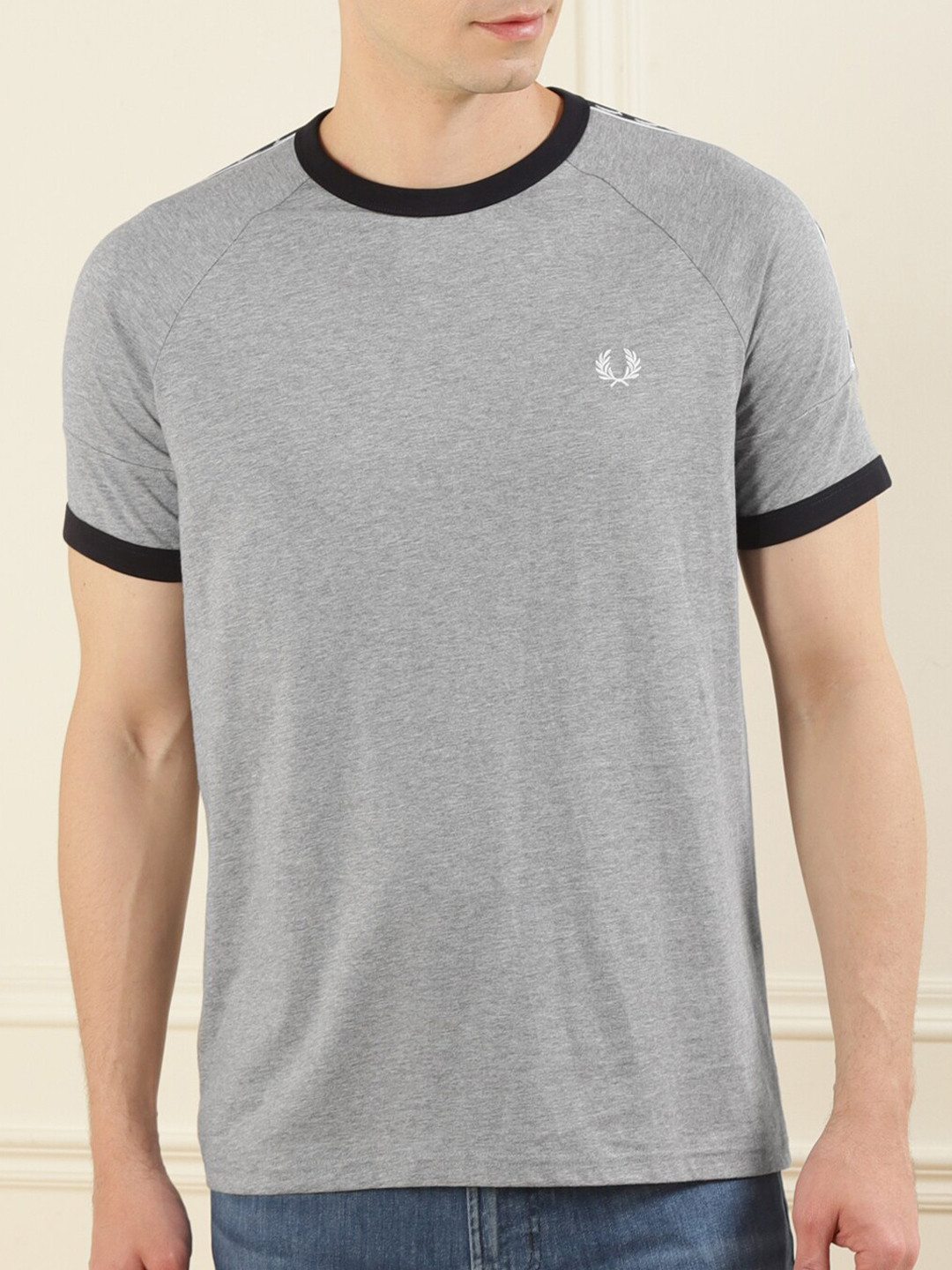 

Fred Perry Men Grey T-shirt