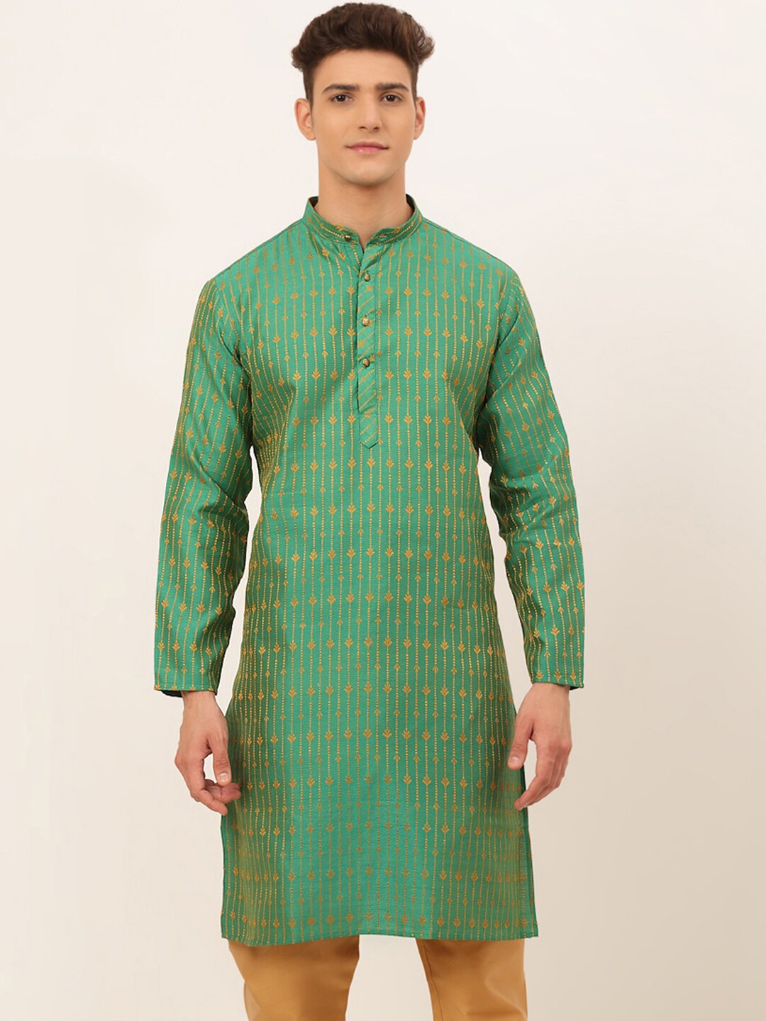 

Jompers Men Green Ethnic Motifs Jacquard Kurta