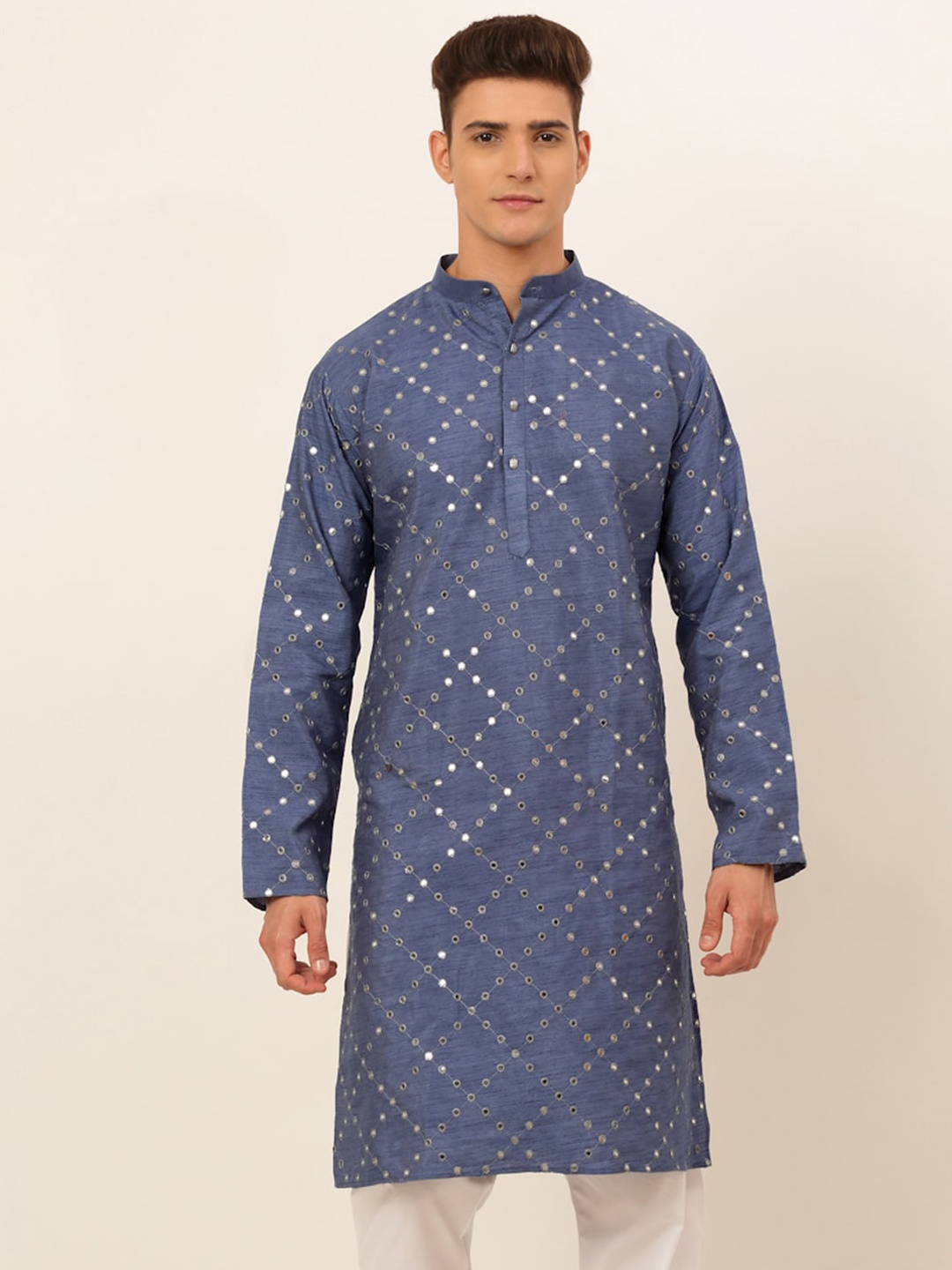 

Jompers Men Blue Embellished Kurta