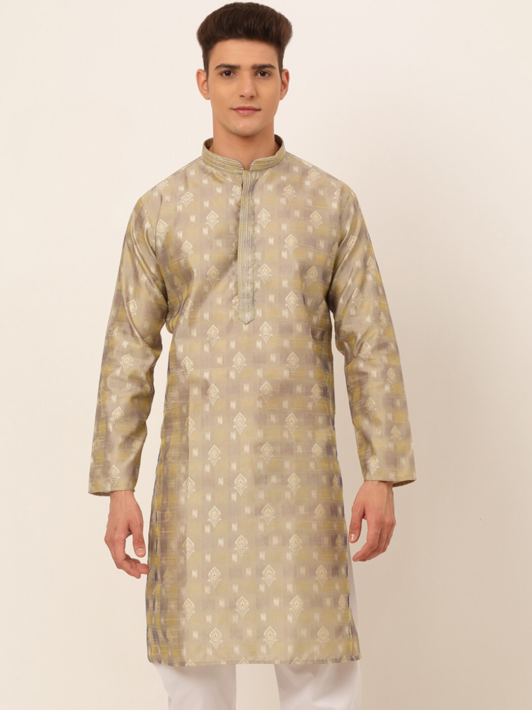 

Jompers Men Beige Jacquard Kurta