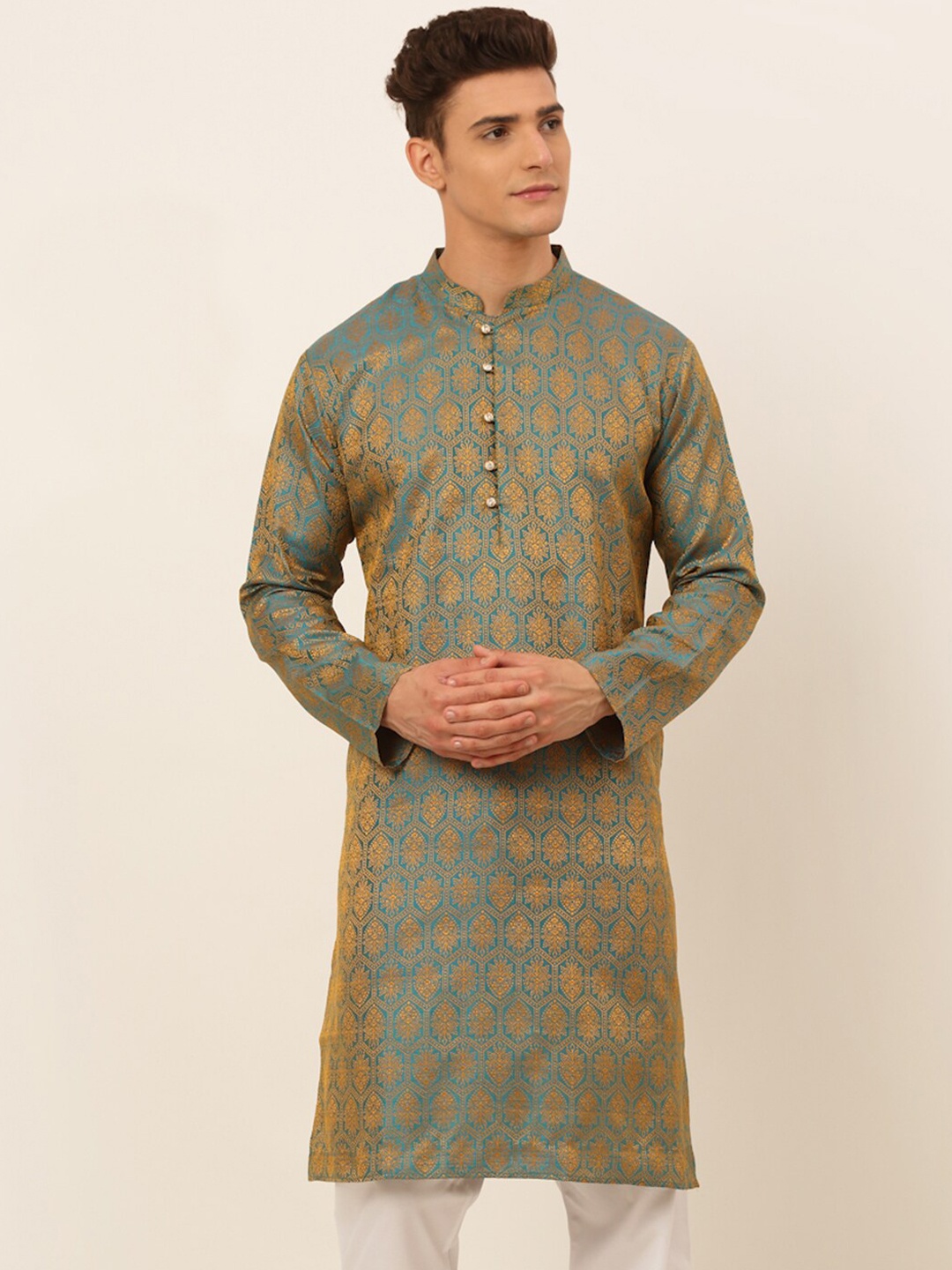 

Jompers Men Blue Flared Sleeves Thread Work Jacquard Kurta
