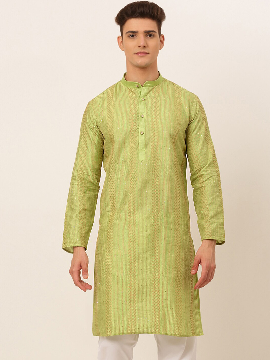 

Jompers Men Green Thread Work Kurta