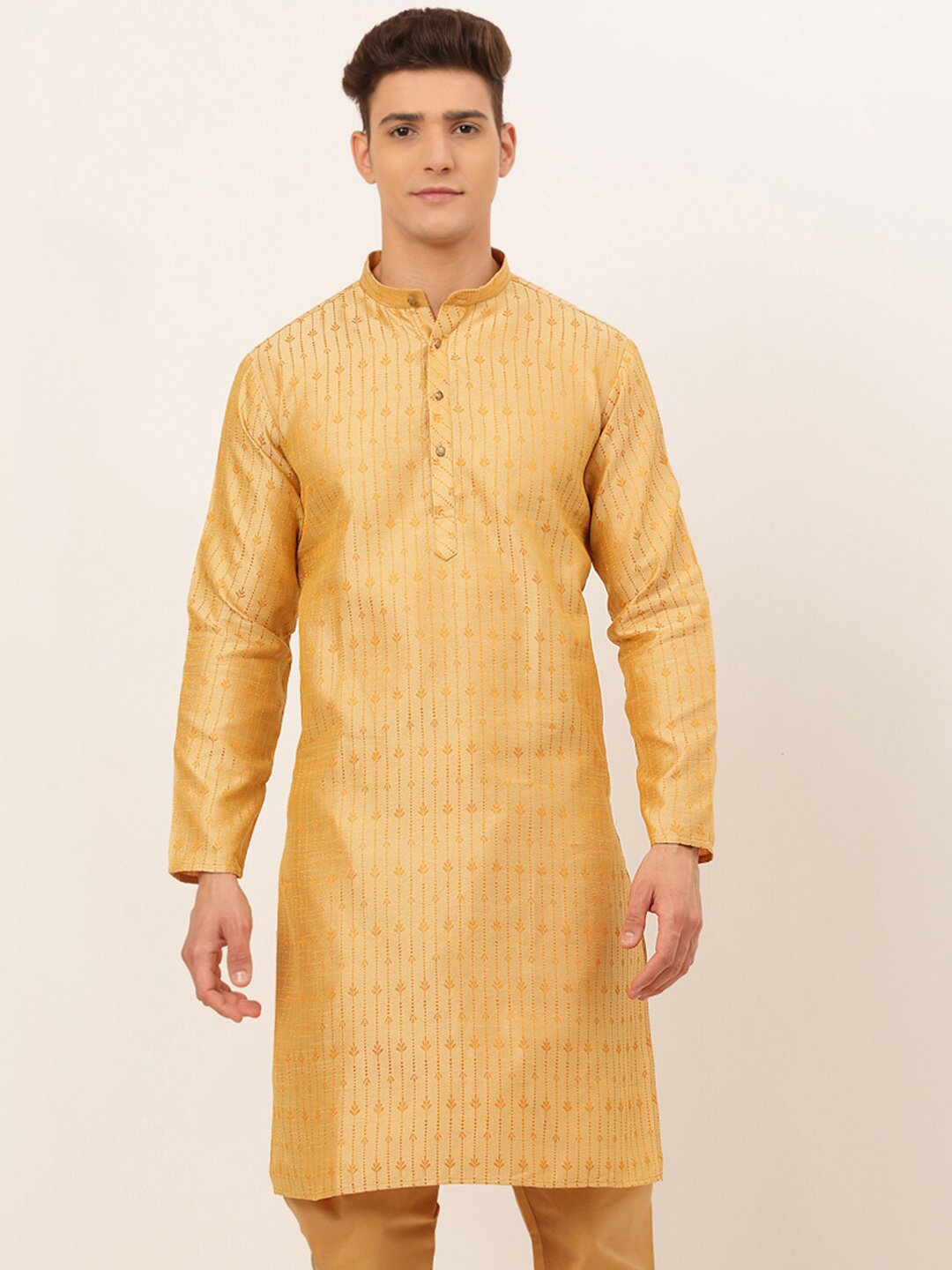 

Jompers Men Gold-Toned Ethnic Motifs Jacquard Kurta