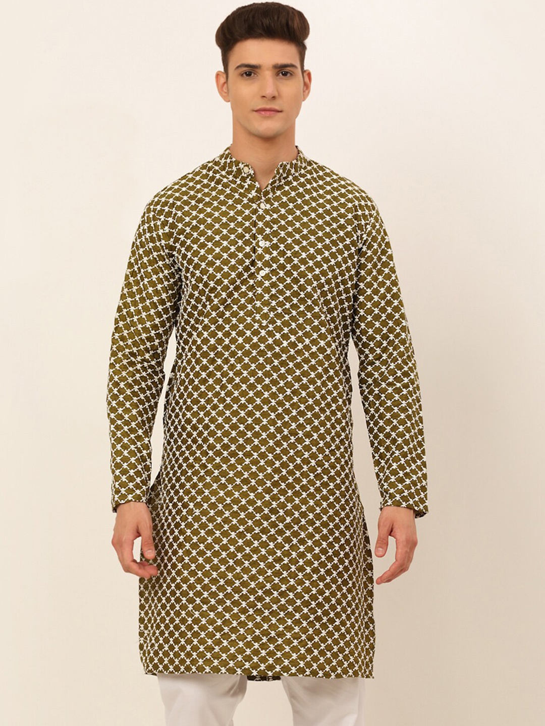 

Jompers Men Olive Green Floral Embroidered Thread Work Kurta