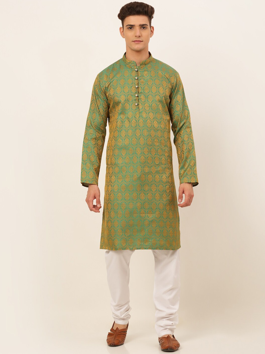 

Jompers Men Green Ethnic Motifs Kurta with Pyjamas