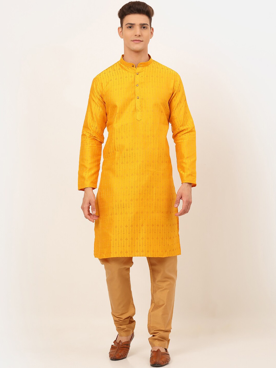 

Jompers Men Yellow Kurta with Churidar