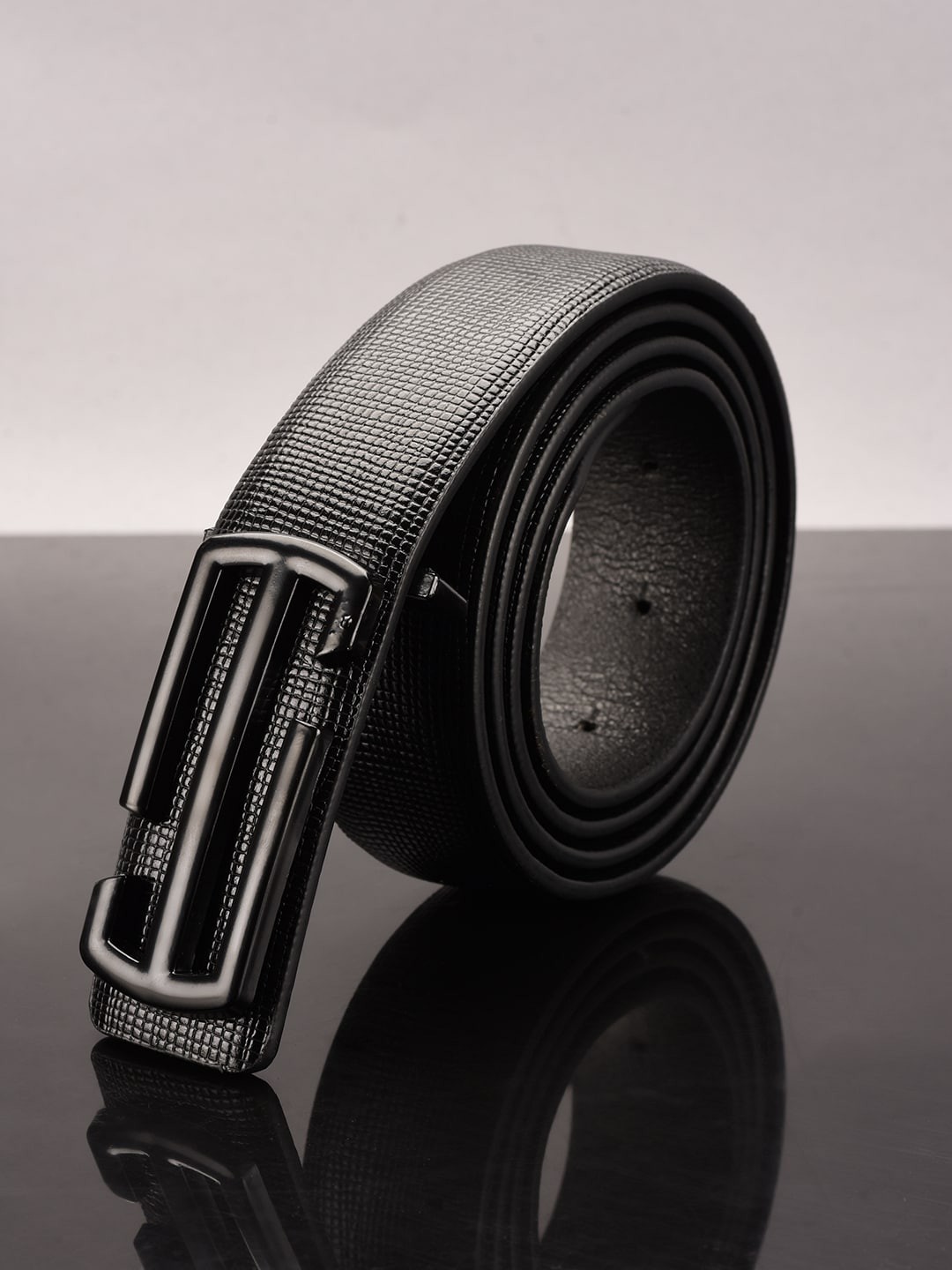 

BuckleUp Men Black Textured Belt