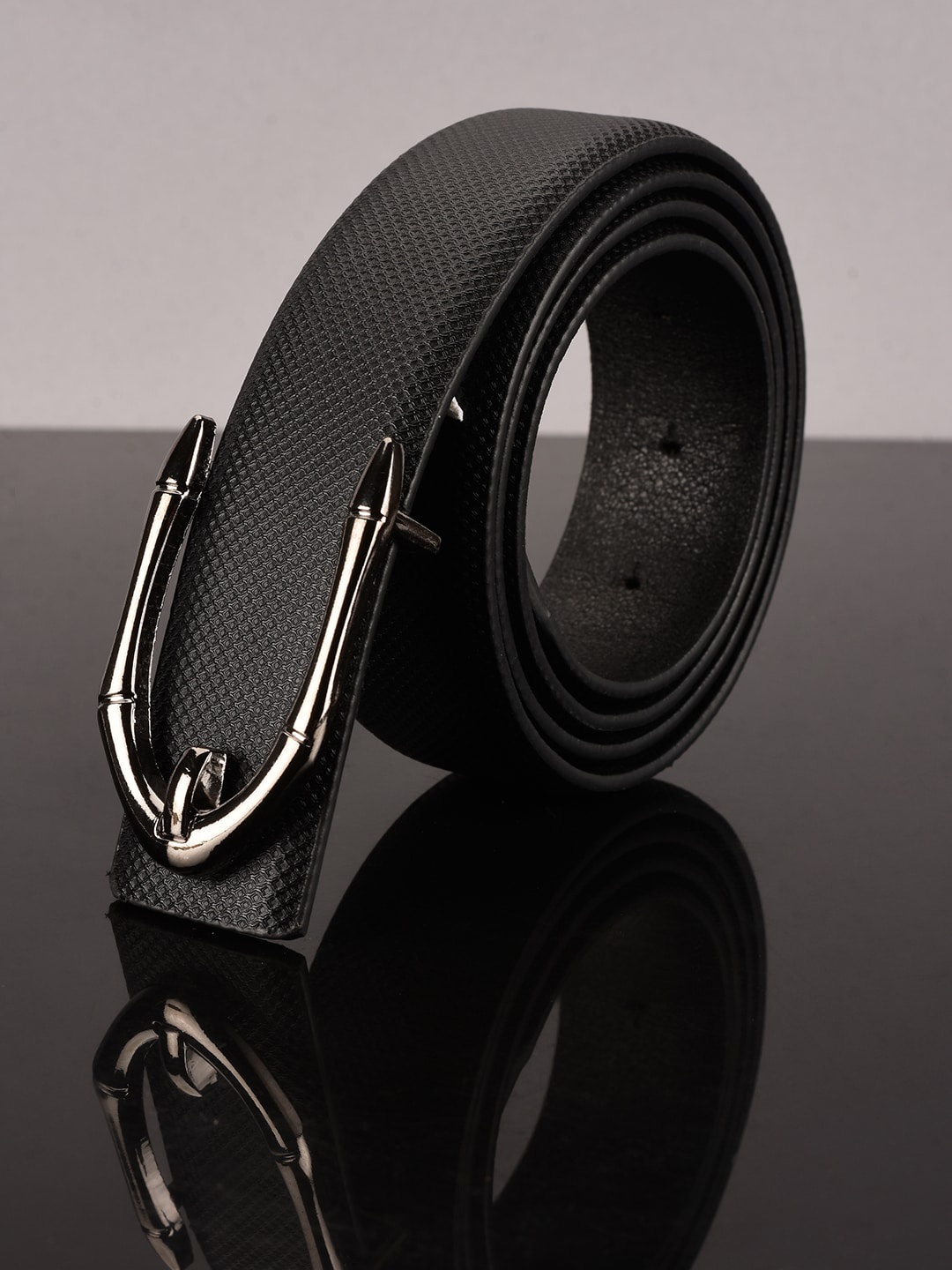 

BuckleUp Men Black Textured Formal Belt