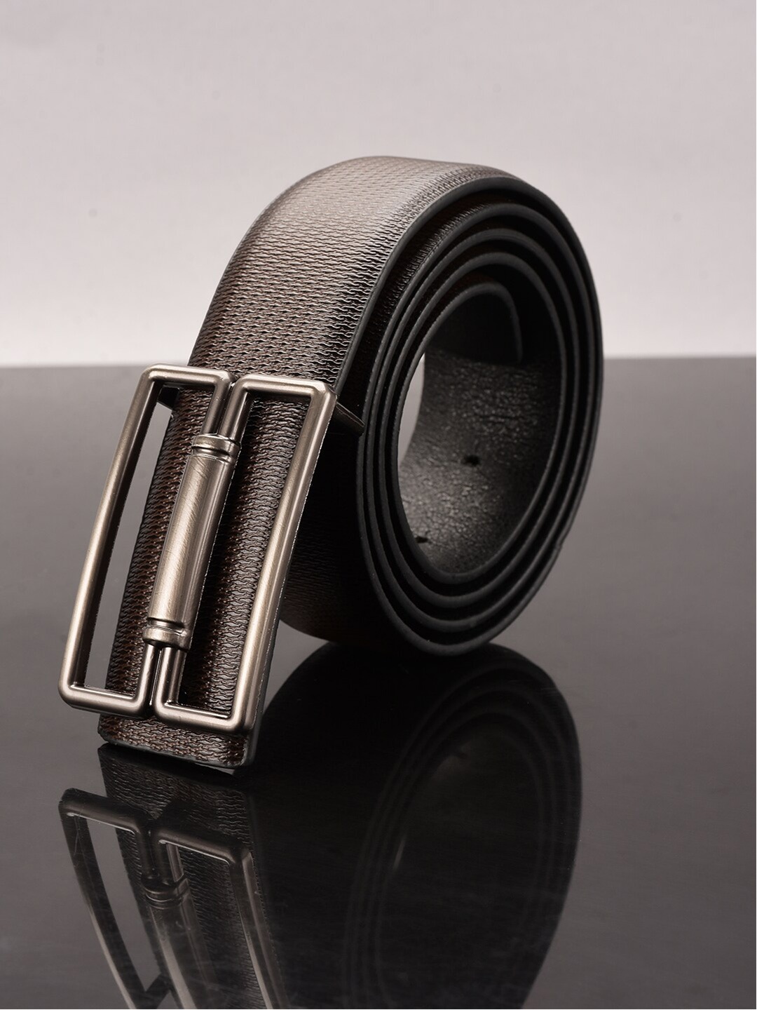 

BuckleUp Men Brown Textured Belt