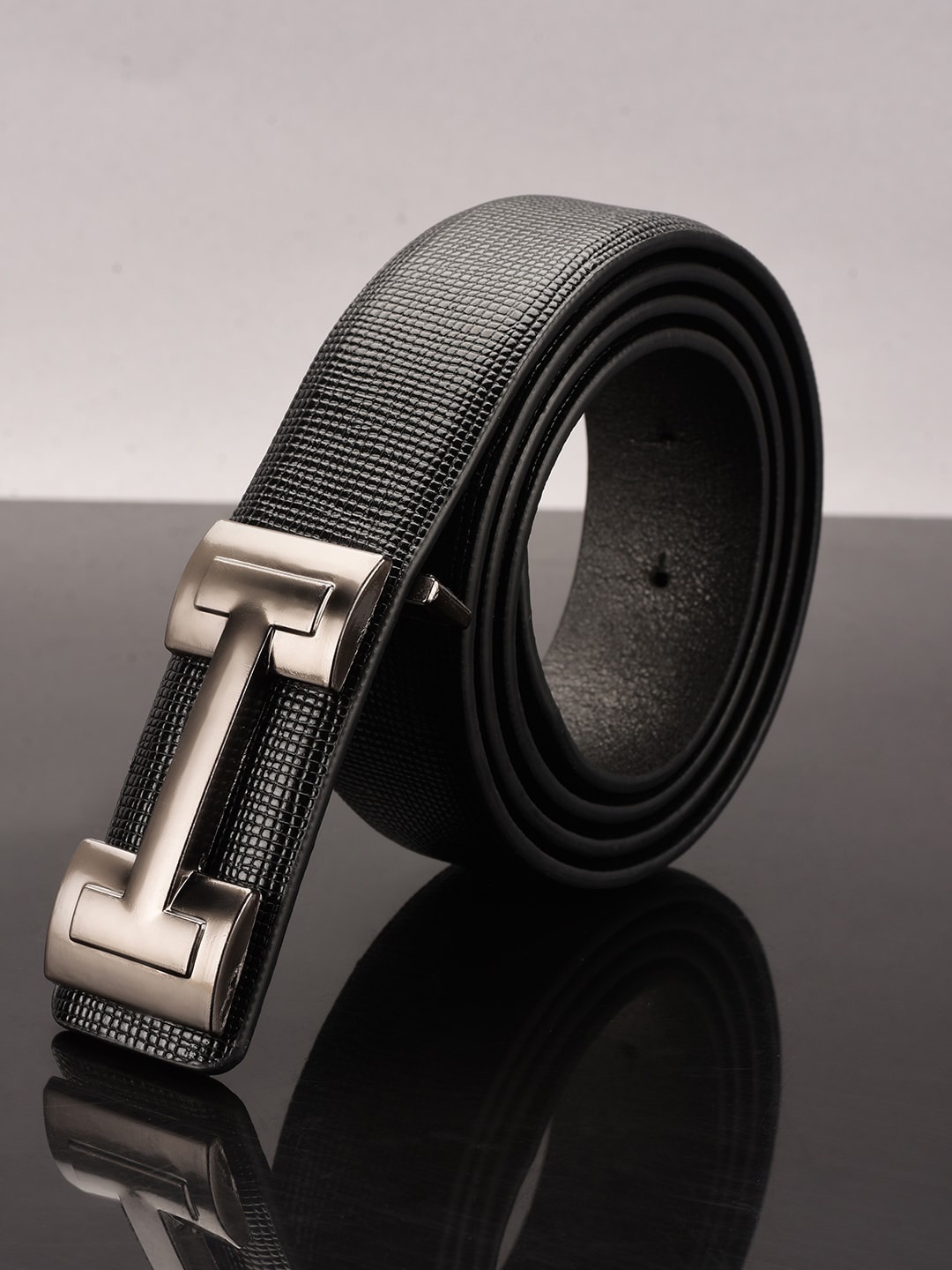 

BuckleUp Men Black Textured Belt
