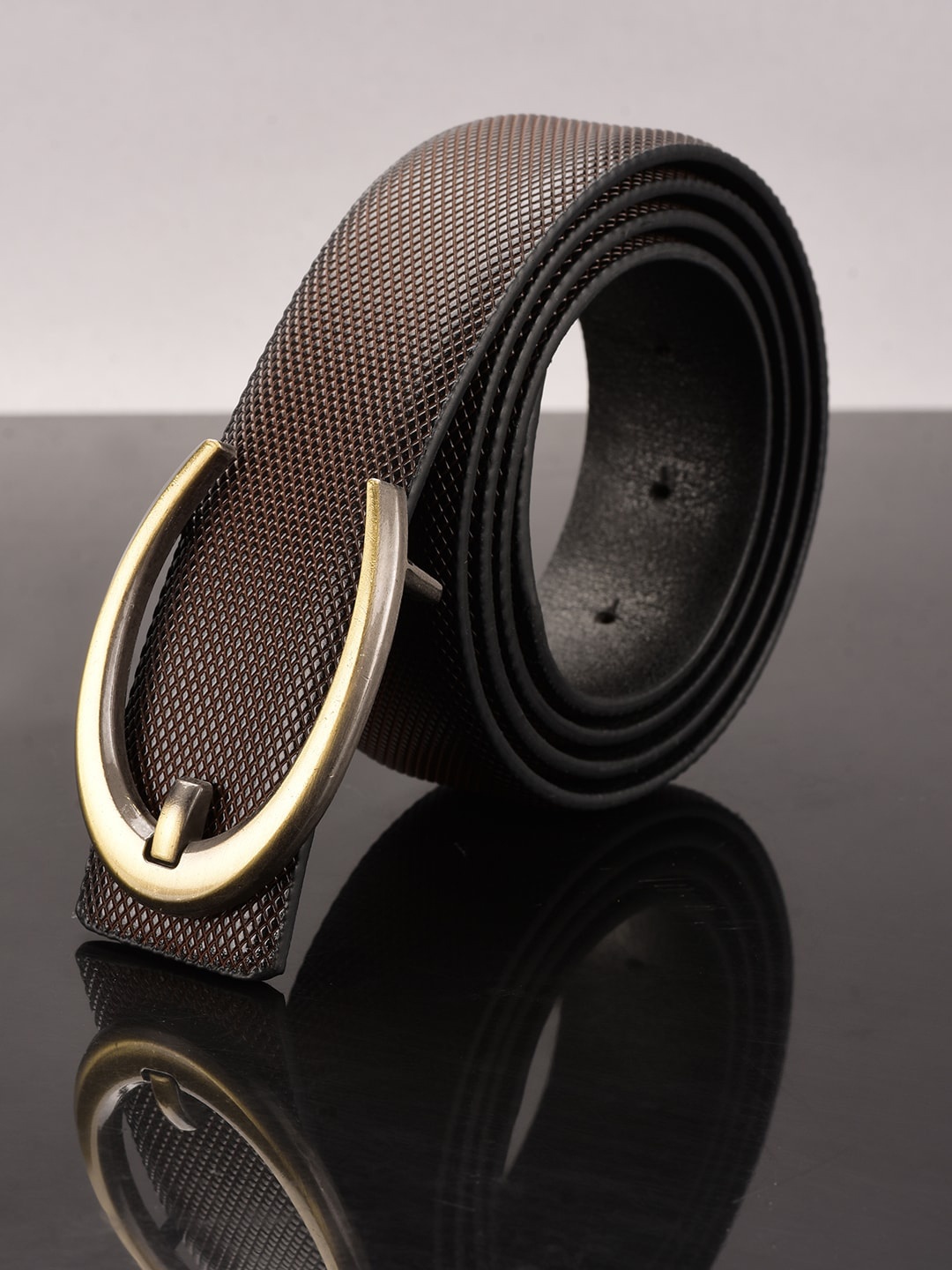 

BuckleUp Men Brown Textured Belt