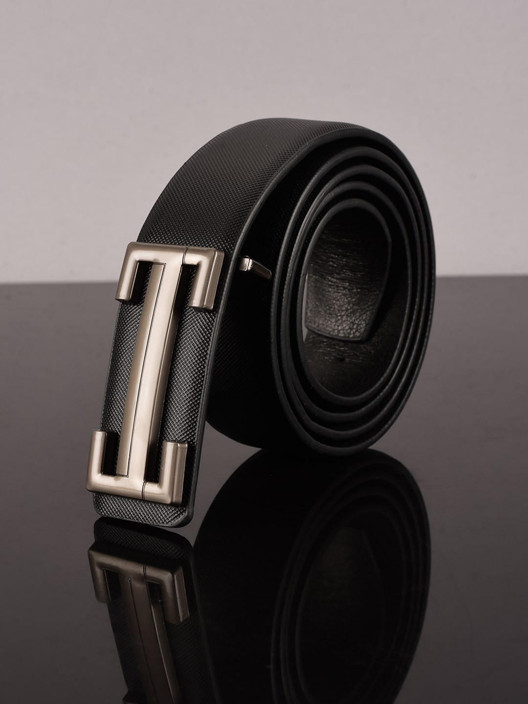 

BuckleUp Men Black Textured Belt