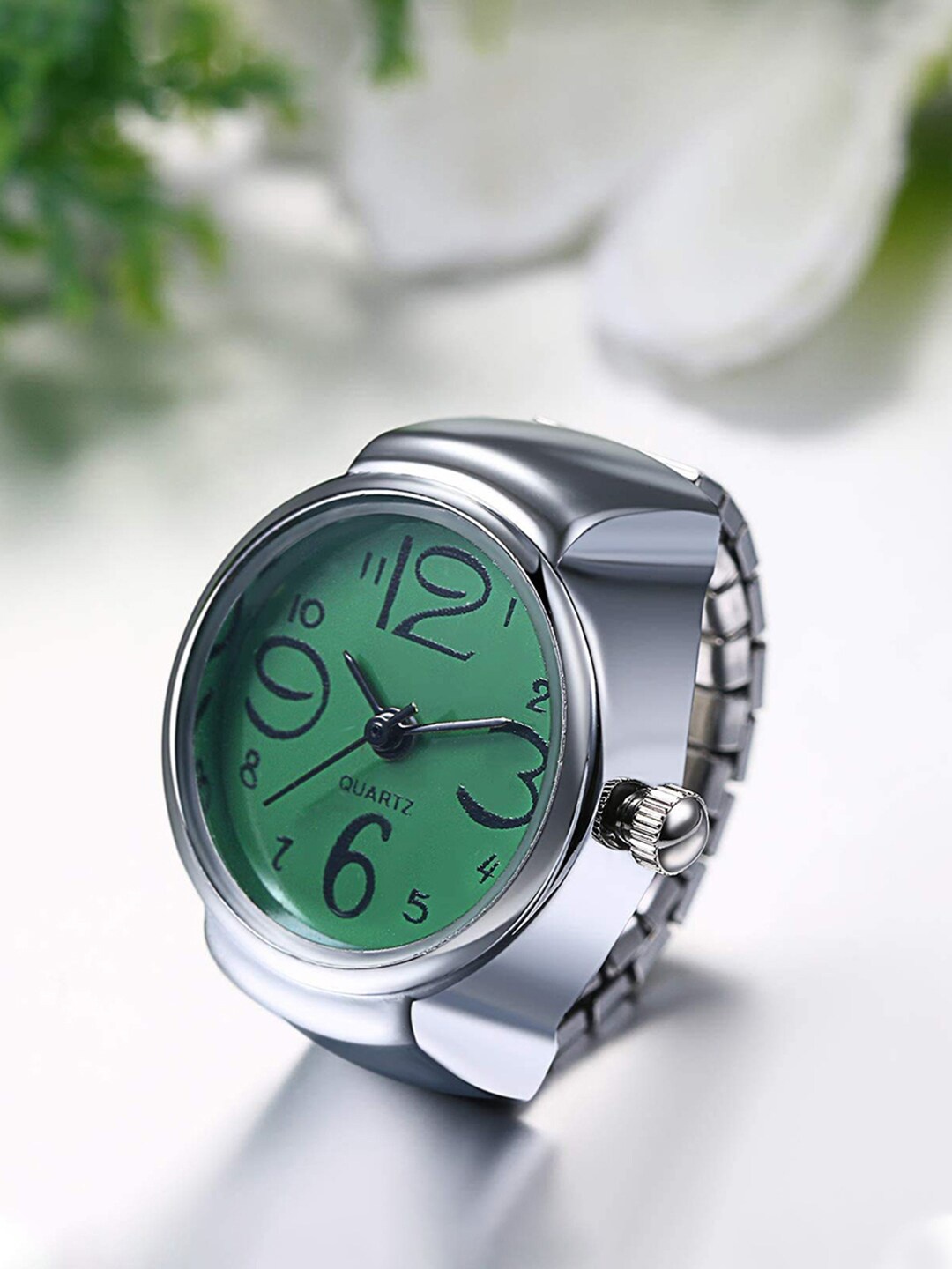 

Yellow Chimes Women Silver-Toned Stainless Steel Analog Watch Ring Stretchable Ring