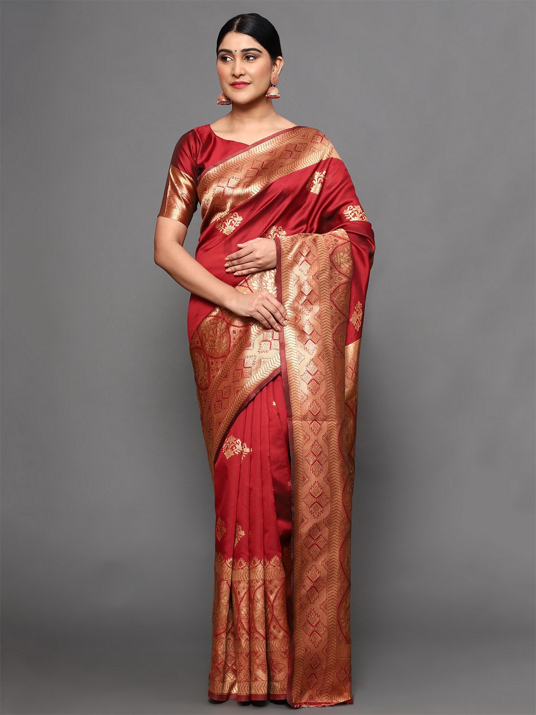 

Glemora Women Red & Gold-Toned Woven Design Zari Art Silk Kanjeevaram Saree
