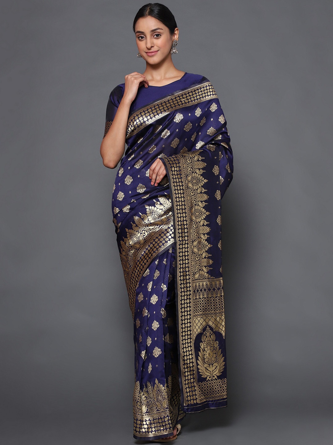 

Glemora Navy Blue & Gold-Toned Woven Design Zari Art Silk Kanjeevaram Saree