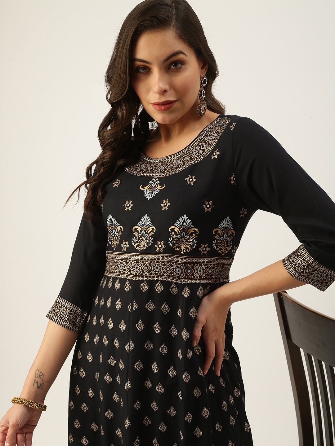 

SHOWOFF Women Black Ethnic Motifs Gotta Patti Kurta