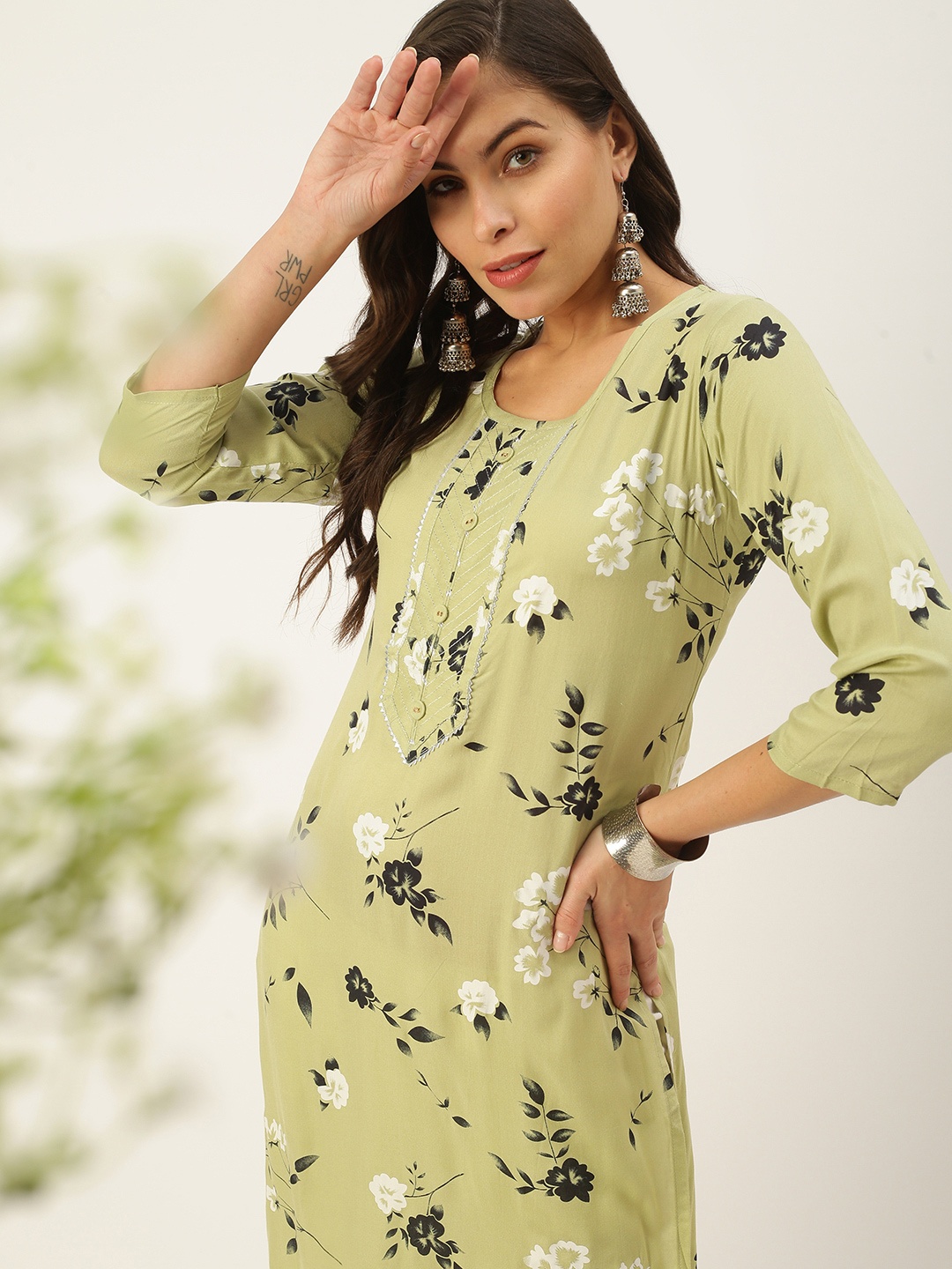 

SHOWOFF Women Green Floral Printed Floral Kurta