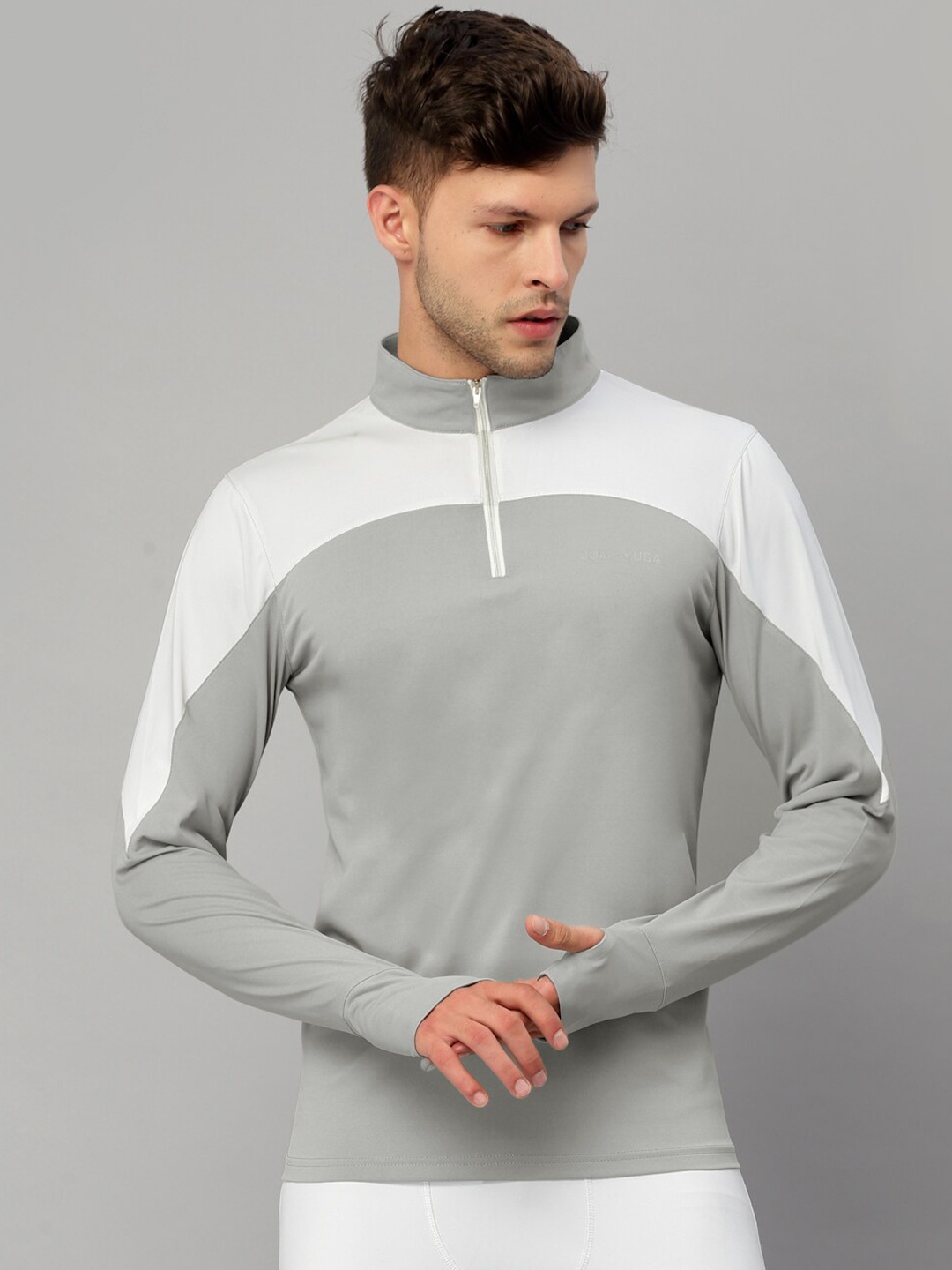 

JUMP USA Men Grey & White Colourblocked High Neck Rapid-Dry T-shirt