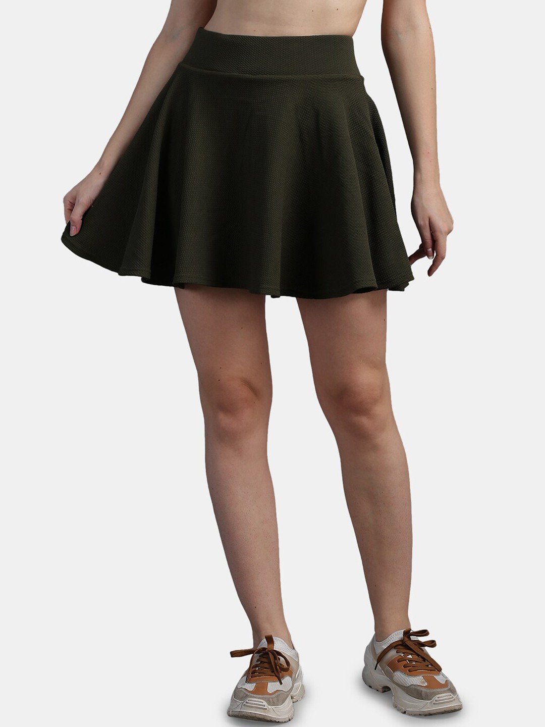

N-Gal Women Green Solid Skater Mini Skirts