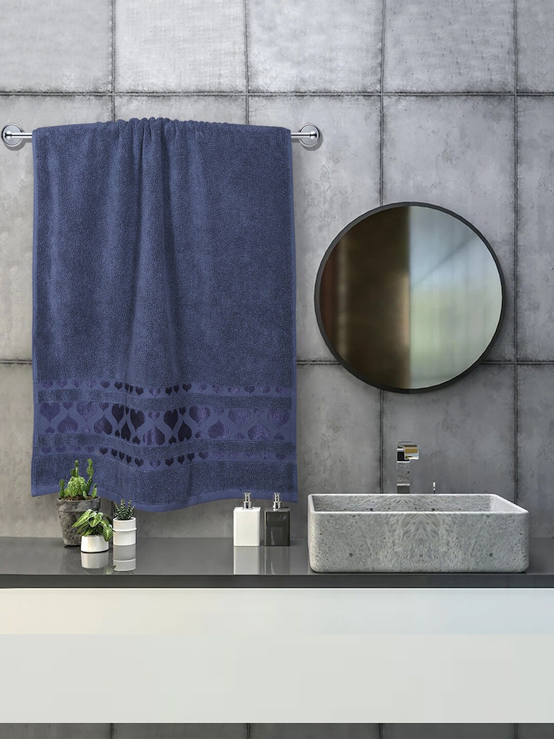 

RANGOLI Blue Solid Pure Cotton Bath Towel