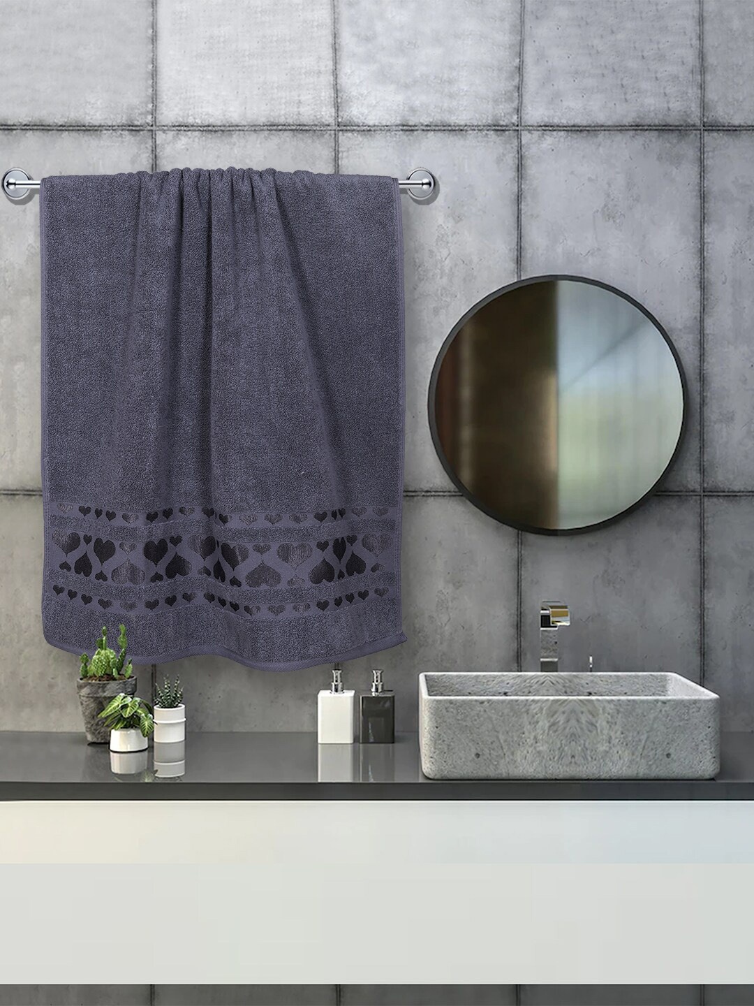 

RANGOLI Grey Solid GSM 550 Cotton Bath Towel