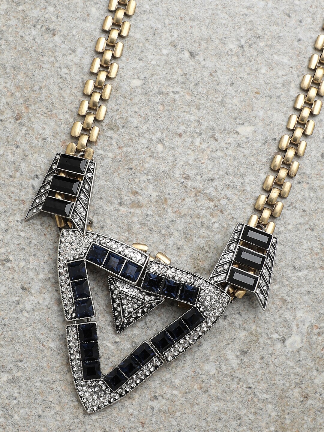 

SOHI Women Gold-Toned & Blue Gold-Plated Necklace
