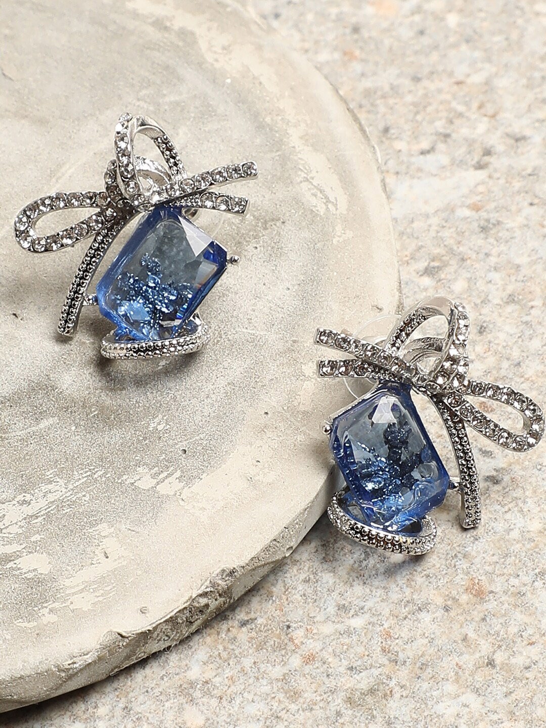 

SOHI Blue & Silver Plated Contemporary Studs Earrings