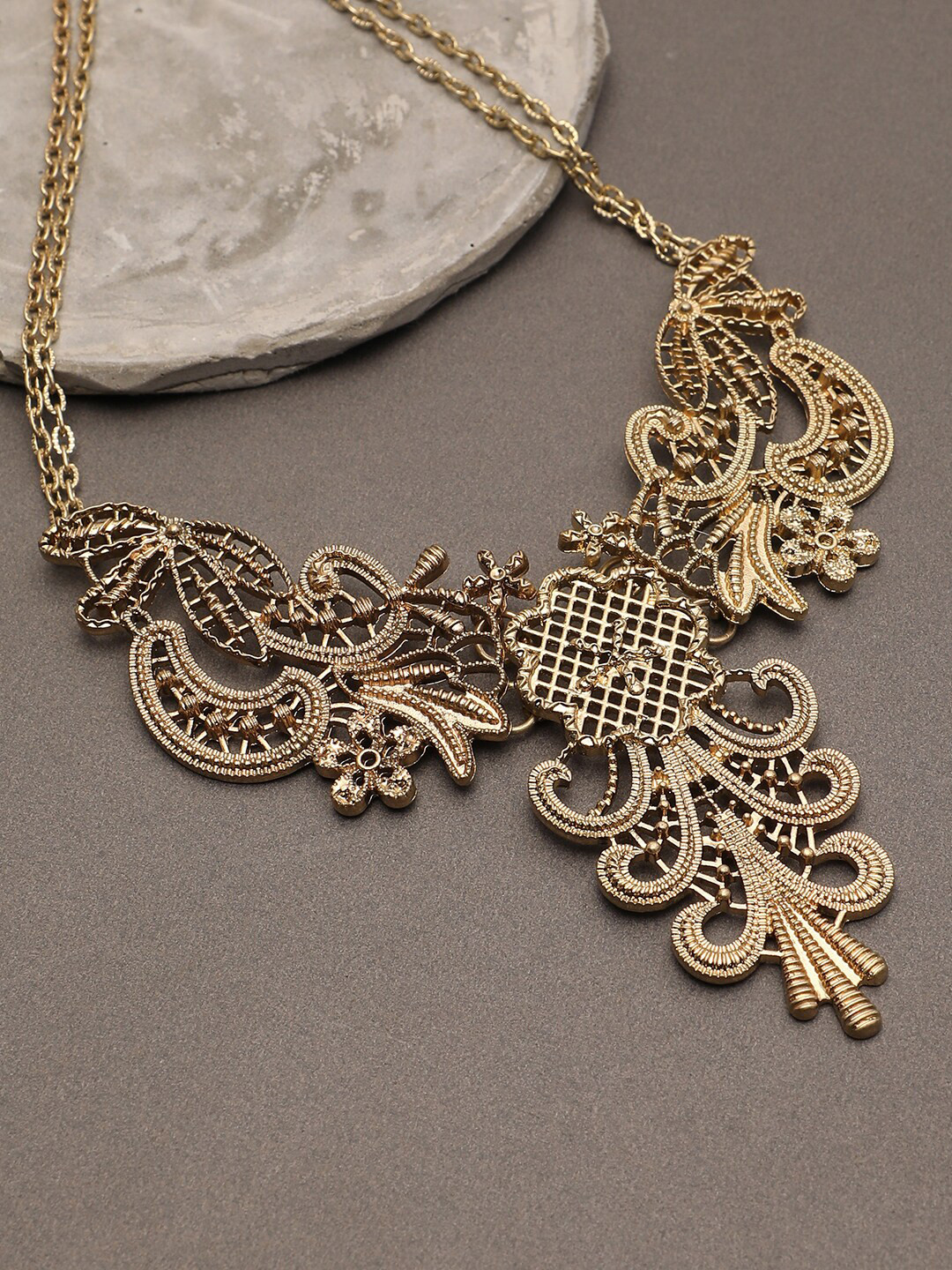 

SOHI Women Gold-Plated Necklace