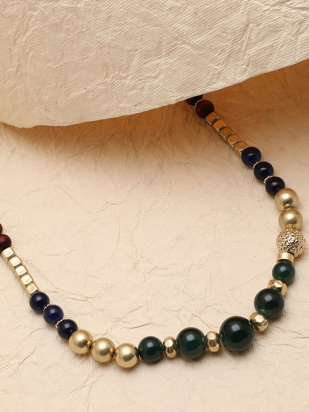 

SOHI Gold-Toned & Black Gold-Plated Necklace