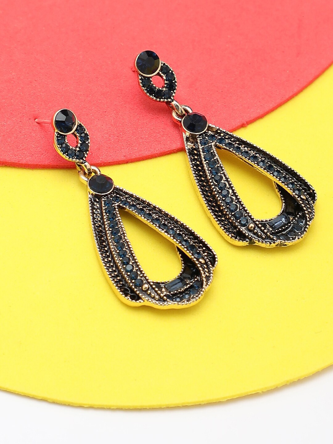 

SOHI Blue Contemporary Drop Earrings