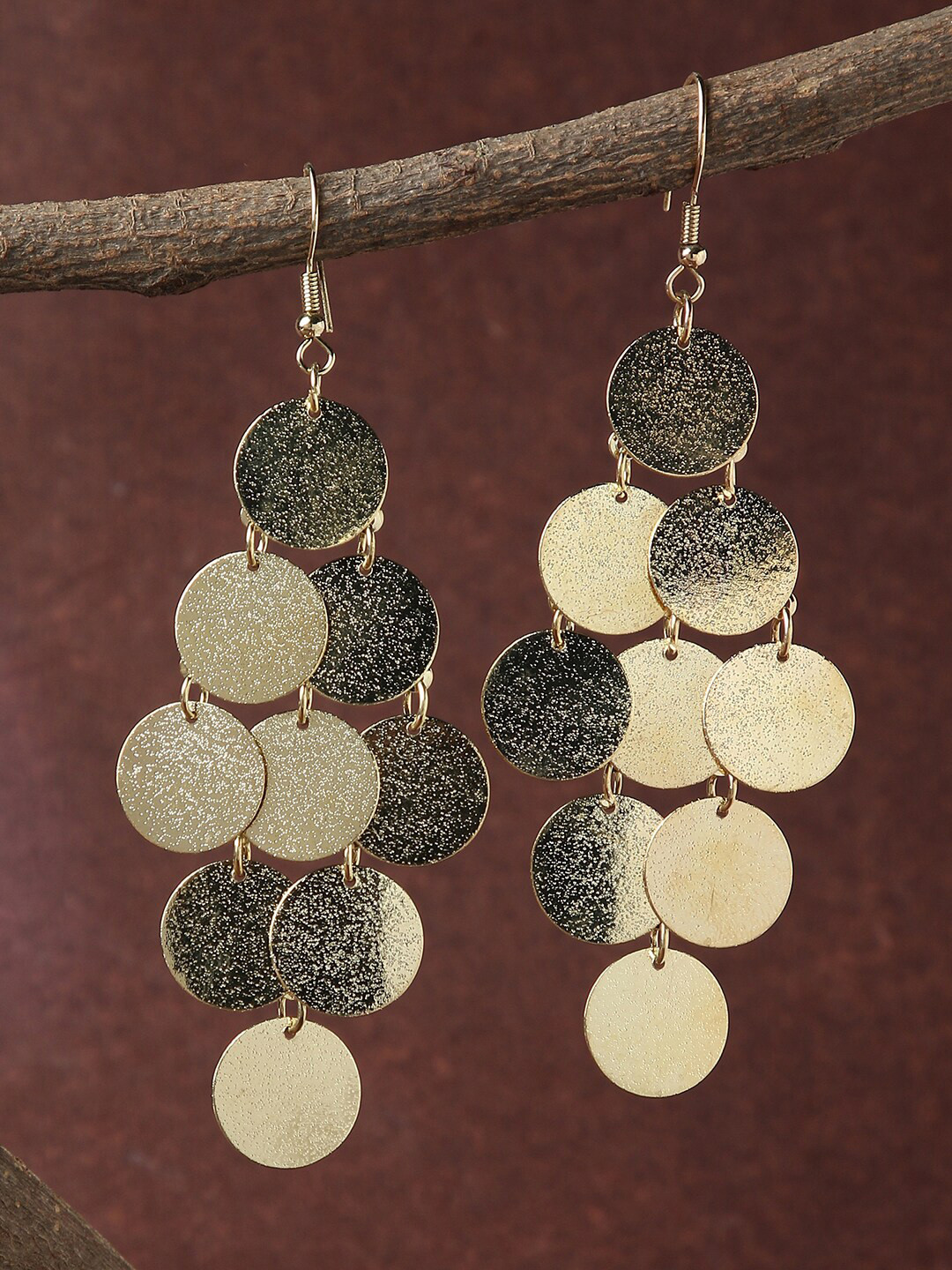 

SOHI Gold-Toned Contemporary Drop Earrings