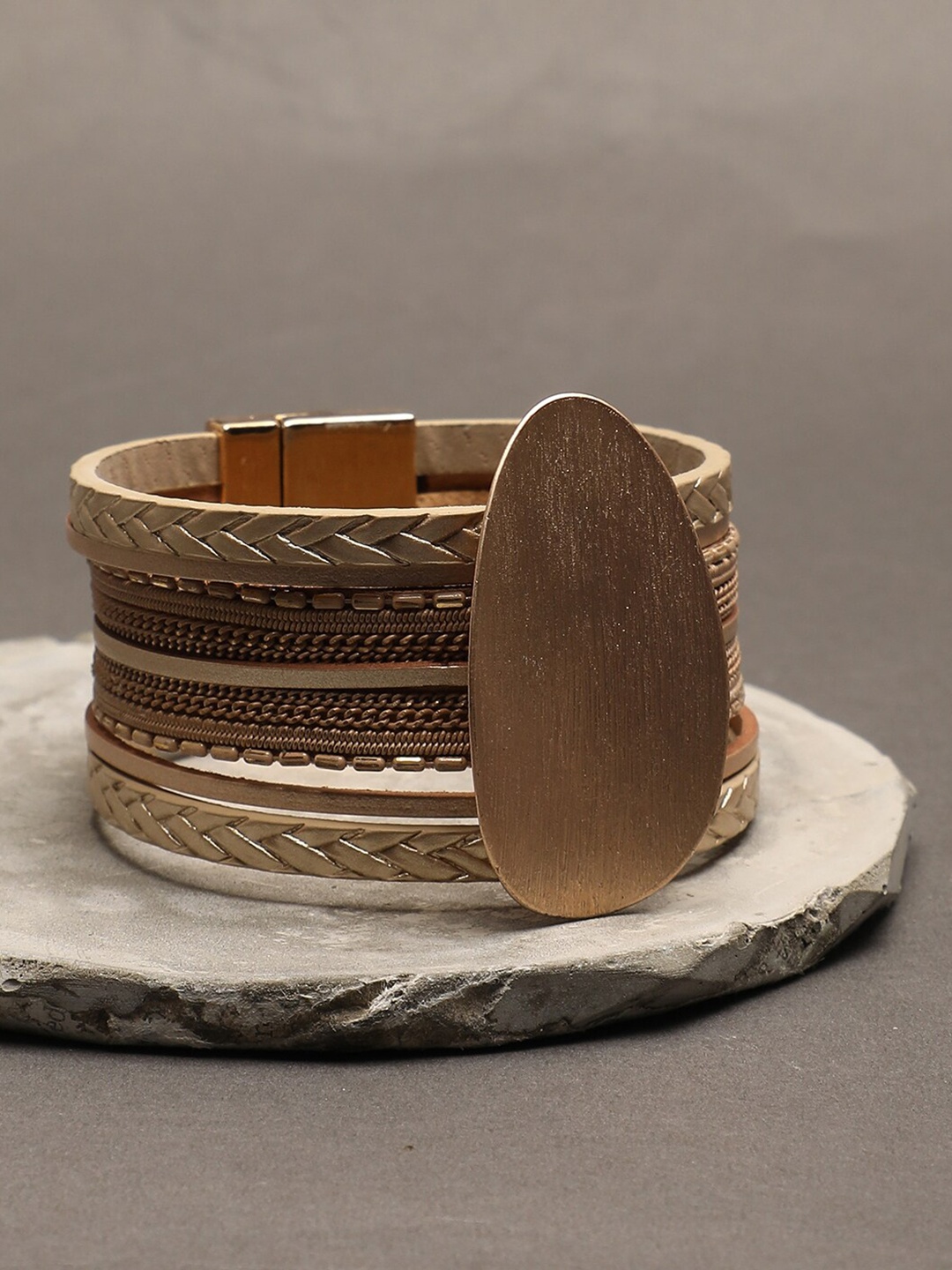 

SOHI Women Gold-Toned Antique Gold-Plated Cuff Bracelet