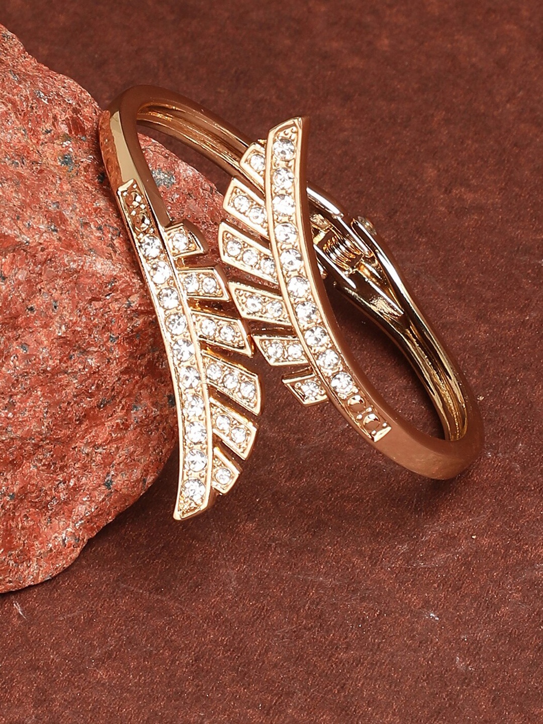

SOHI Women Gold-Plated Antique Cuff Bracelet