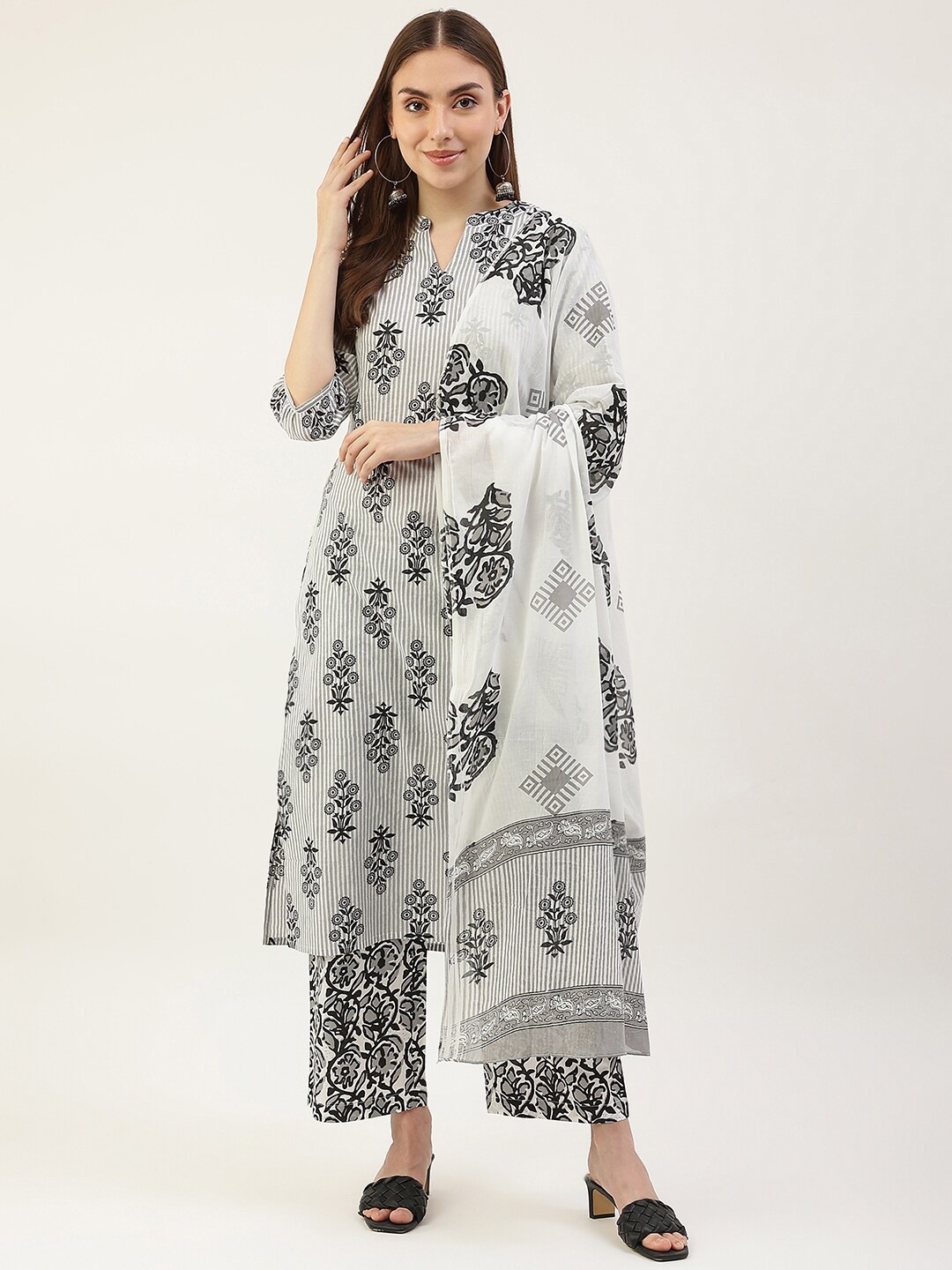 

FIORRA Women White Floral Printed Pure Cotton Kurta with Palazzos & With Dupatta