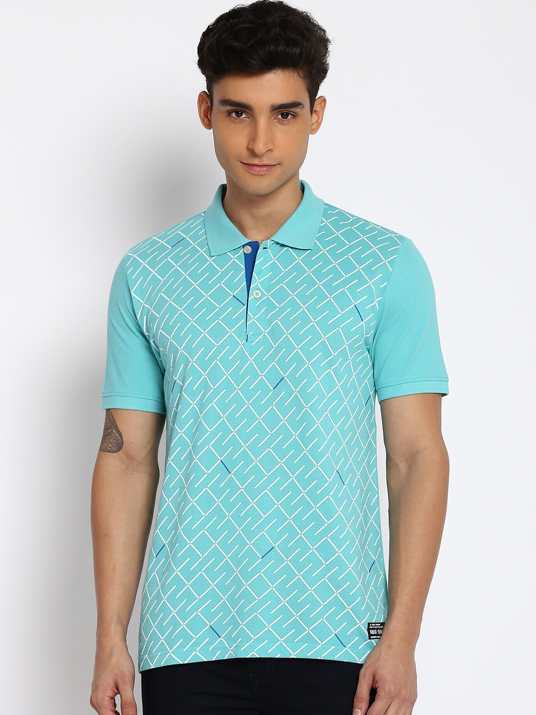 

abof Men Blue & White Printed Polo Collar Cotton T-shirt
