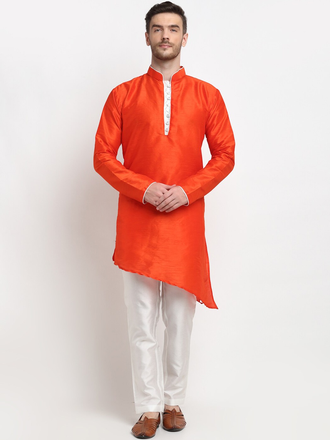 

Benstoke Men Orange Solid Kurta with Pyjama