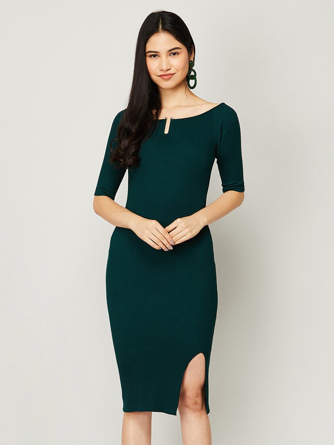 

Ginger by Lifestyle Green Keyhole Neck Bodycon Dress