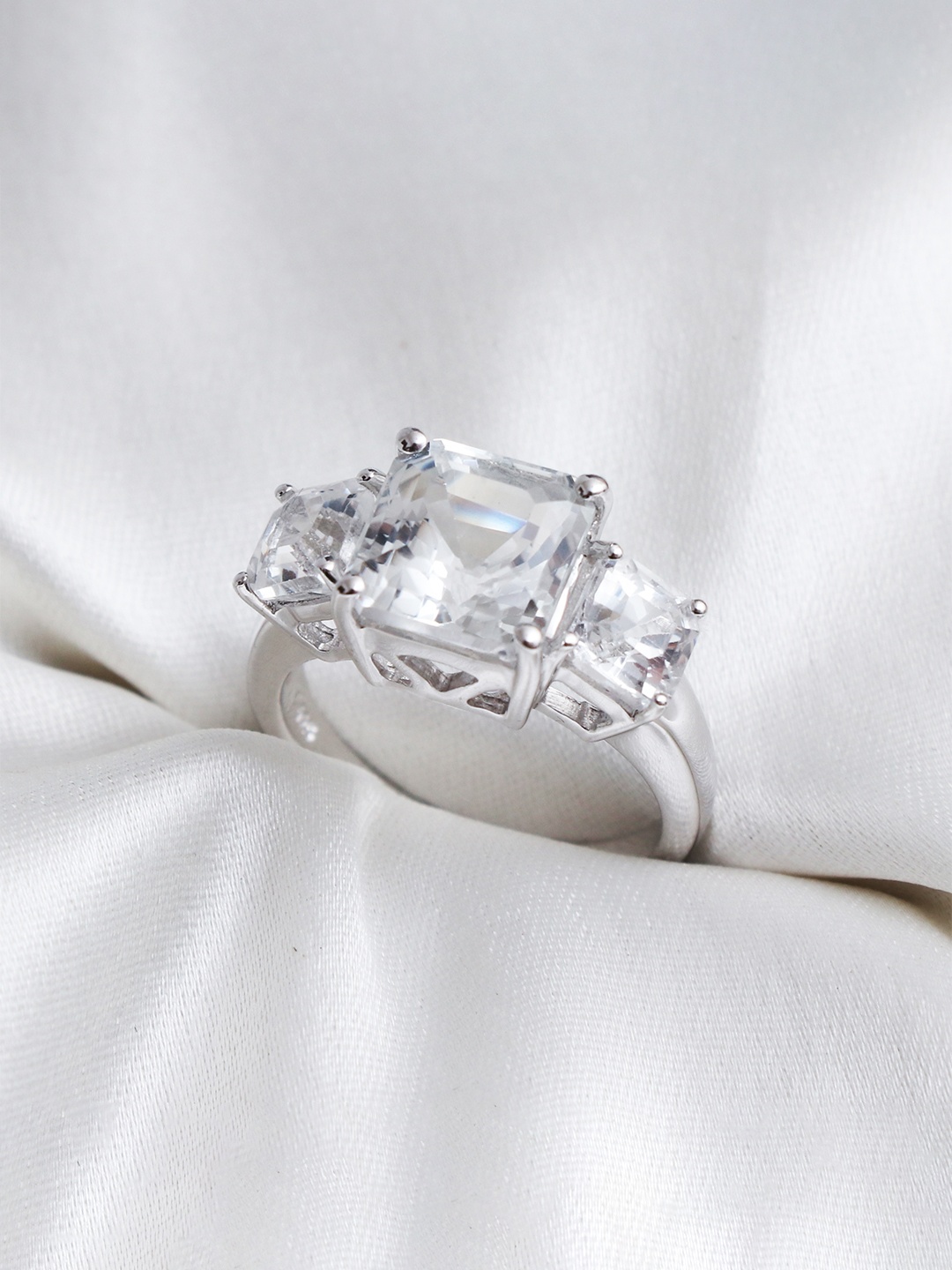 

HIFLYER JEWELS Sterling Silver Rhodium-Plated White Stone Studded Finger Ring