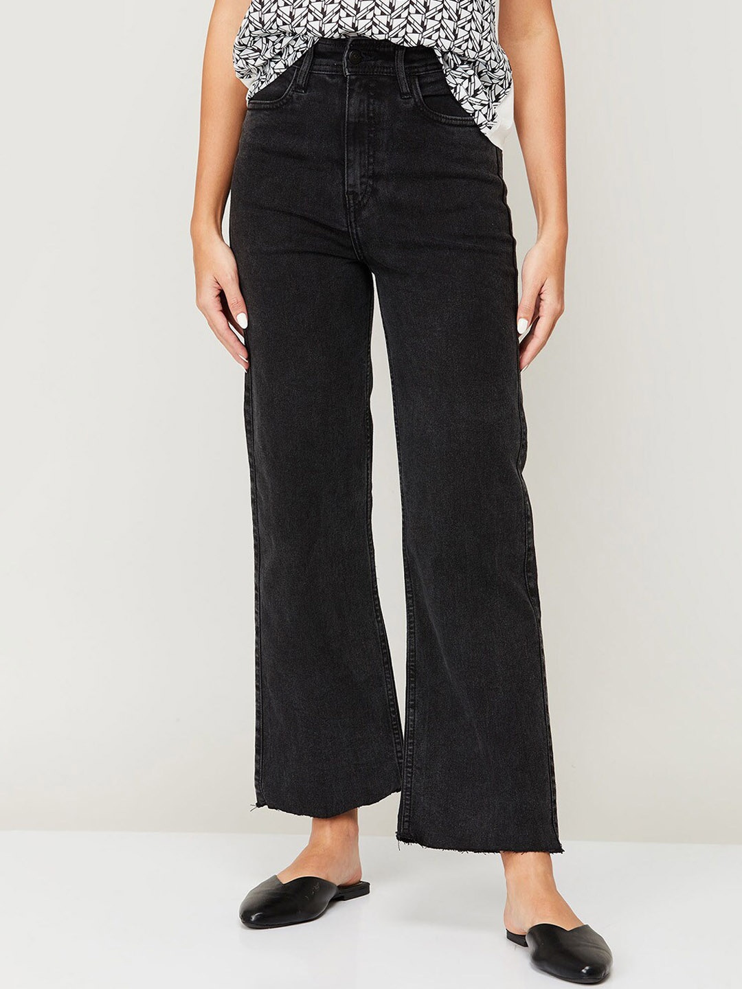 

Fame Forever by Lifestyle Women Black Flared Jeans