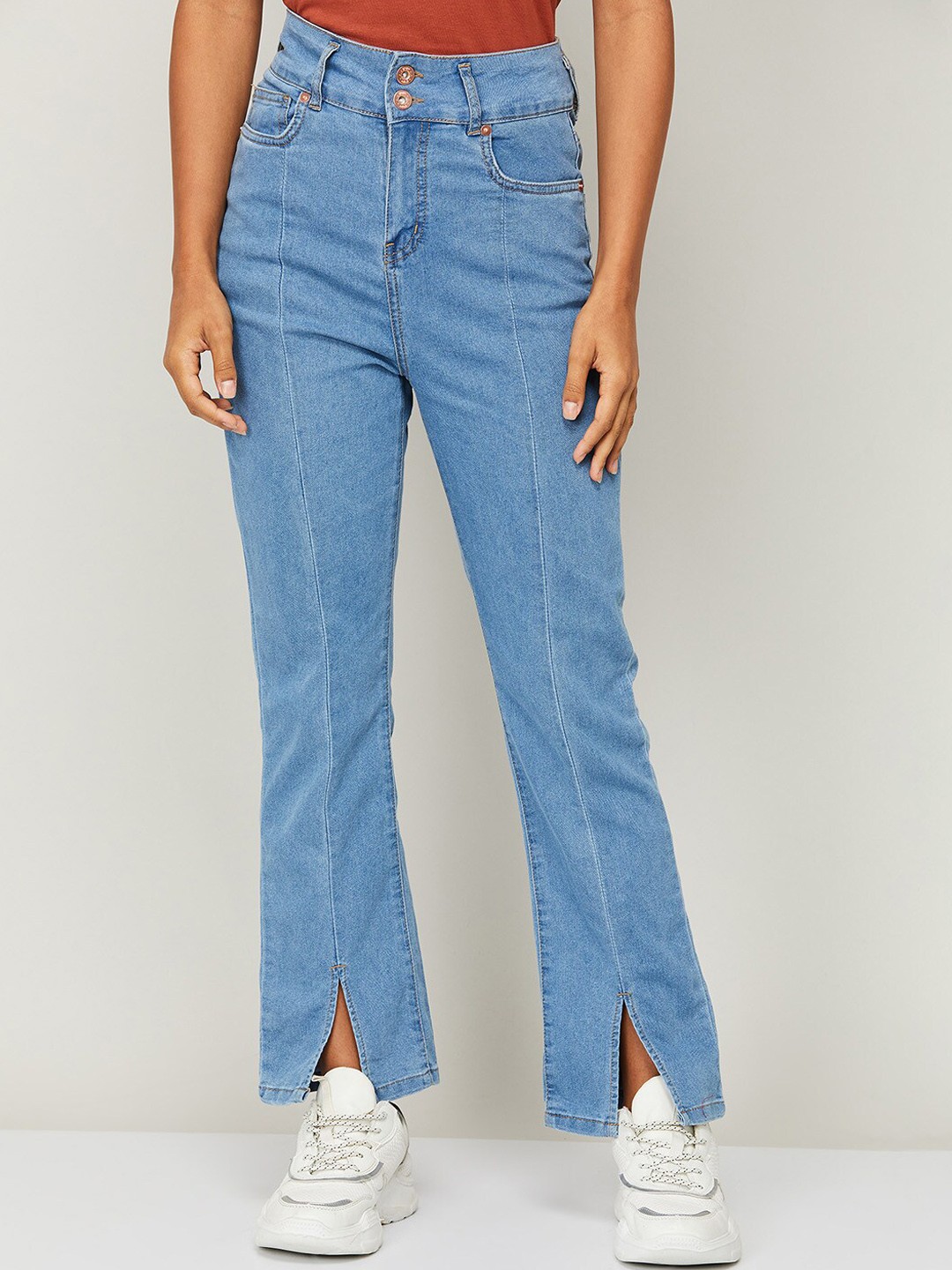 

Ginger by Lifestyle Women Blue Straight Fit Cotton Jeans