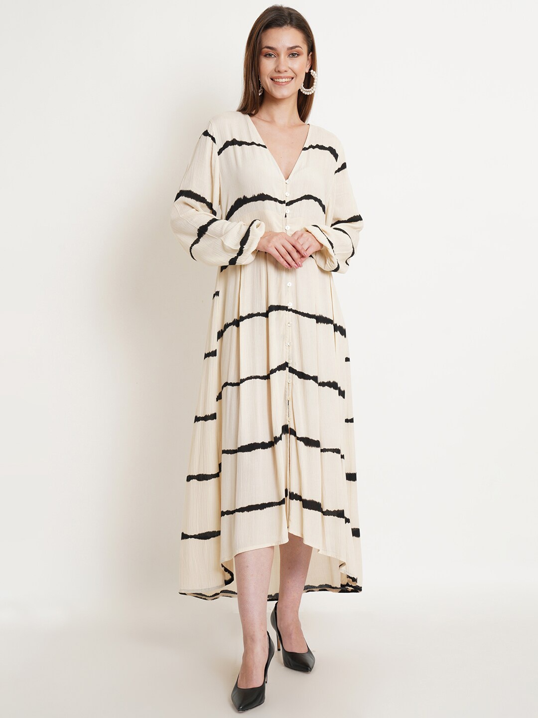 

IX IMPRESSION Off White Women Off-White & Black Printed V-Neck Long Dress