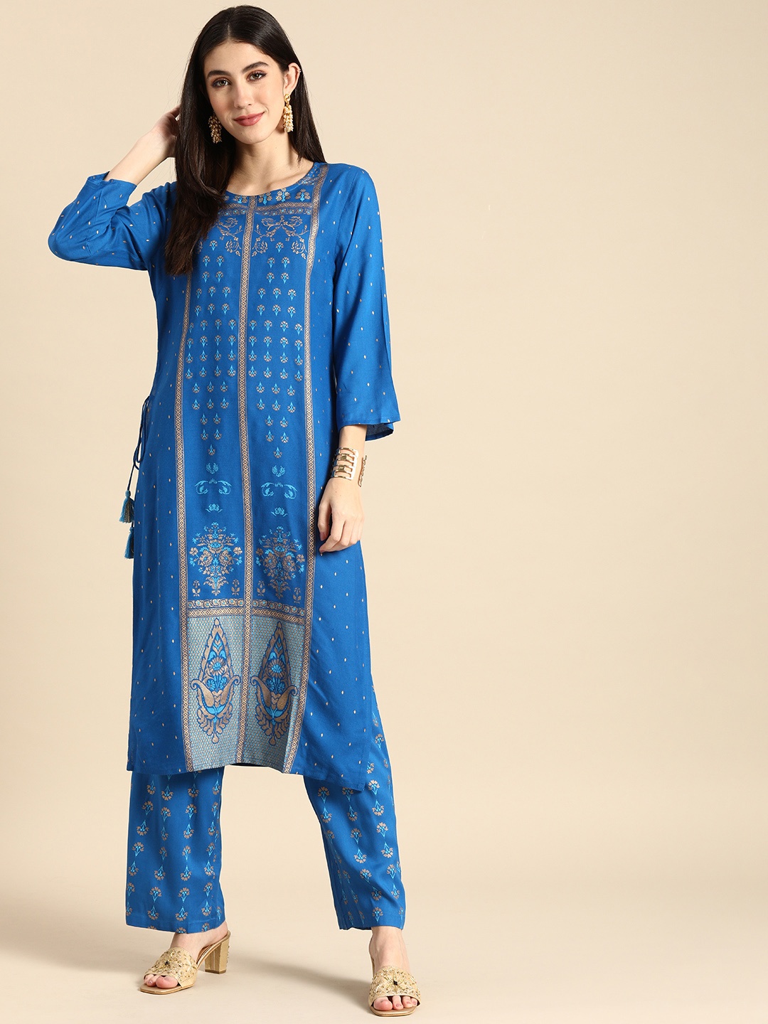 

Anouk Women Blue Ethnic Motifs Printed Kurta with Palazzos