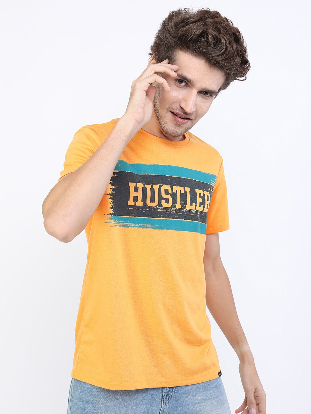 

KETCH Men Yellow Typography Printed Slim Fit T-shirt