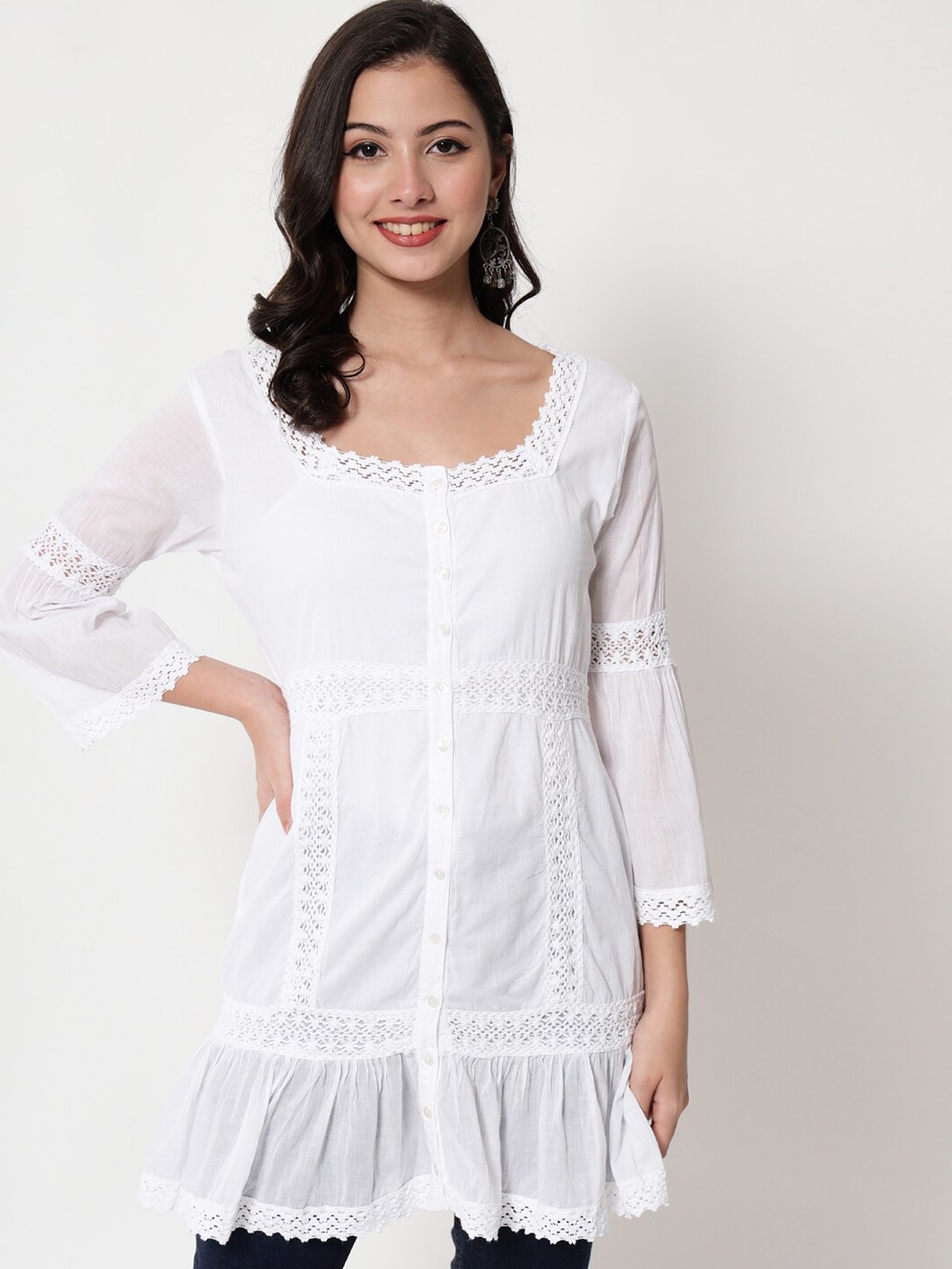 

PARAMOUNT CHIKAN Women White Hand Embroidered Chikankari Cotton Tunic