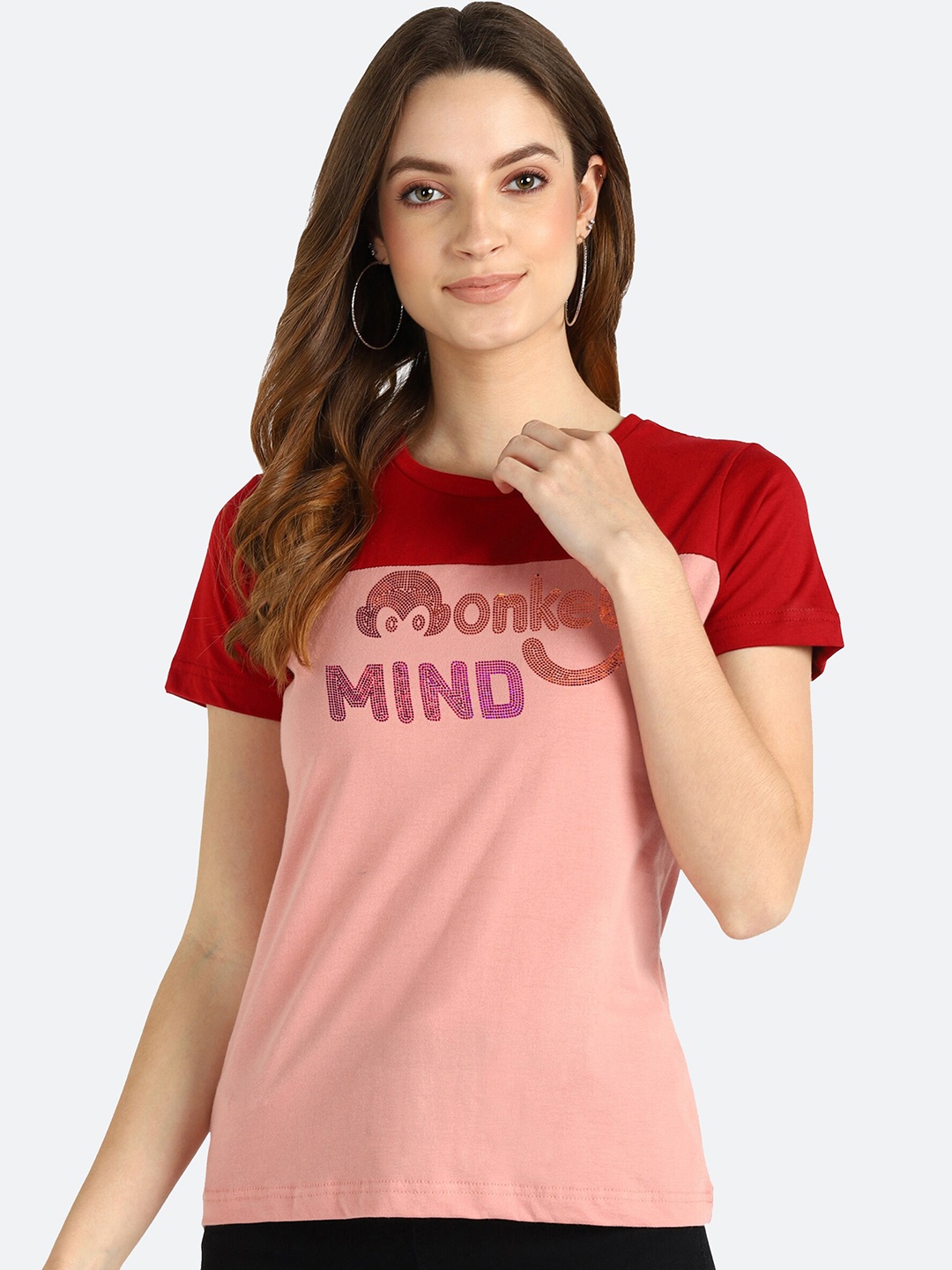 

shashvi Women Peach-Coloured & Red Embellished Colourblocked Regular Fit T-shirt