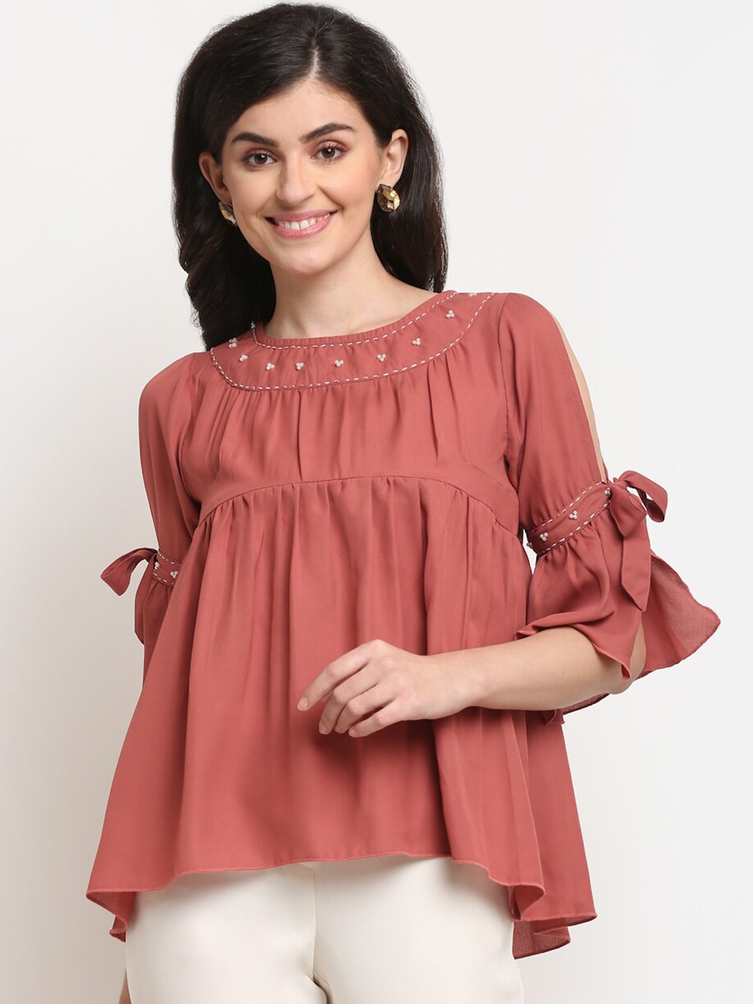 

La Zoire Women's Coral Georgette Top